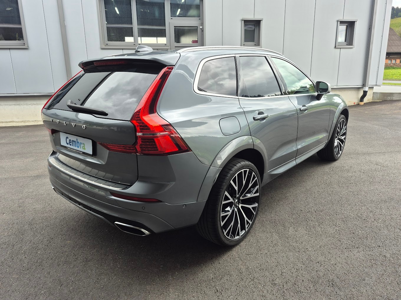 VOLVO XC60 T6 AWD R-Design Geartronic-image-4
