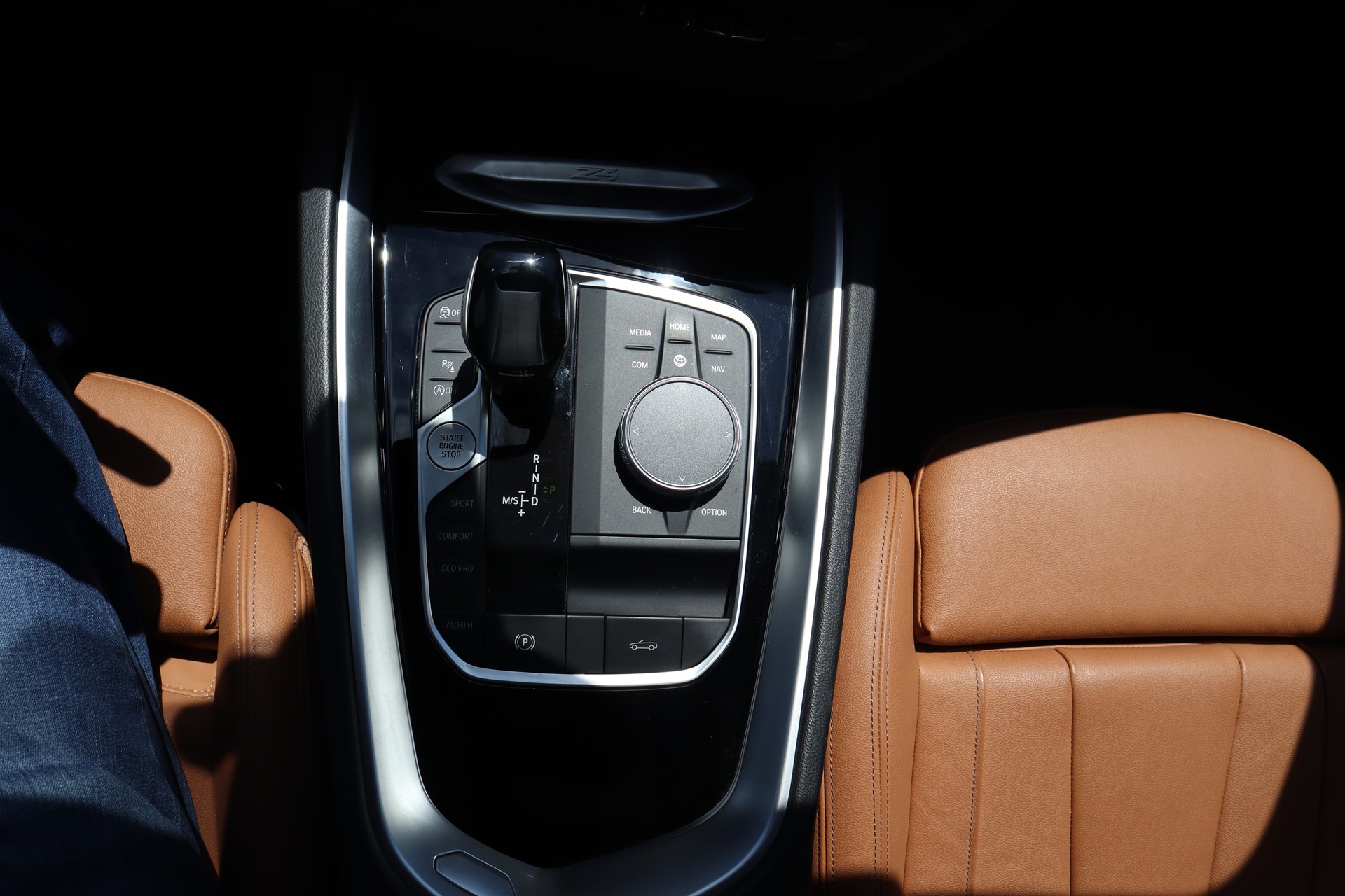 BMW Z4 sDrive 20i Sport Line Steptronic Euro 6-image-14