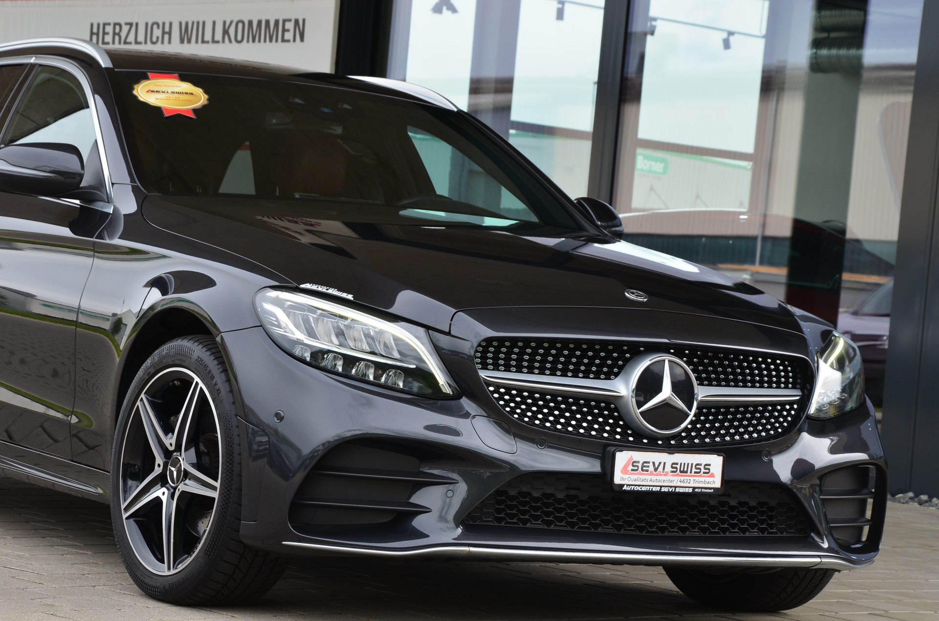 MERCEDES-BENZ C 220 d Swiss Star AMG Line 4M 9G-Tronic*Frisch ab MFK,1 Jahr oder 20000km Garantie*-showroom-element-1