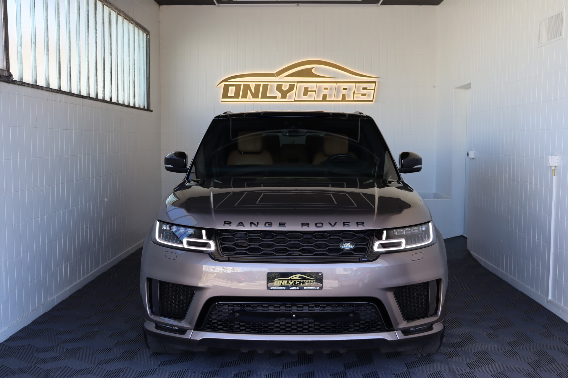 LAND ROVER RANGE ROVER SPORT 5.0 V8 S/C AB DYNAMIC AUTOMATIC ** AUTOBIOGRAPHY ** 7-SITZER ** CH-FAHRZEUG ** PANO-DACH **-showroom-element-1