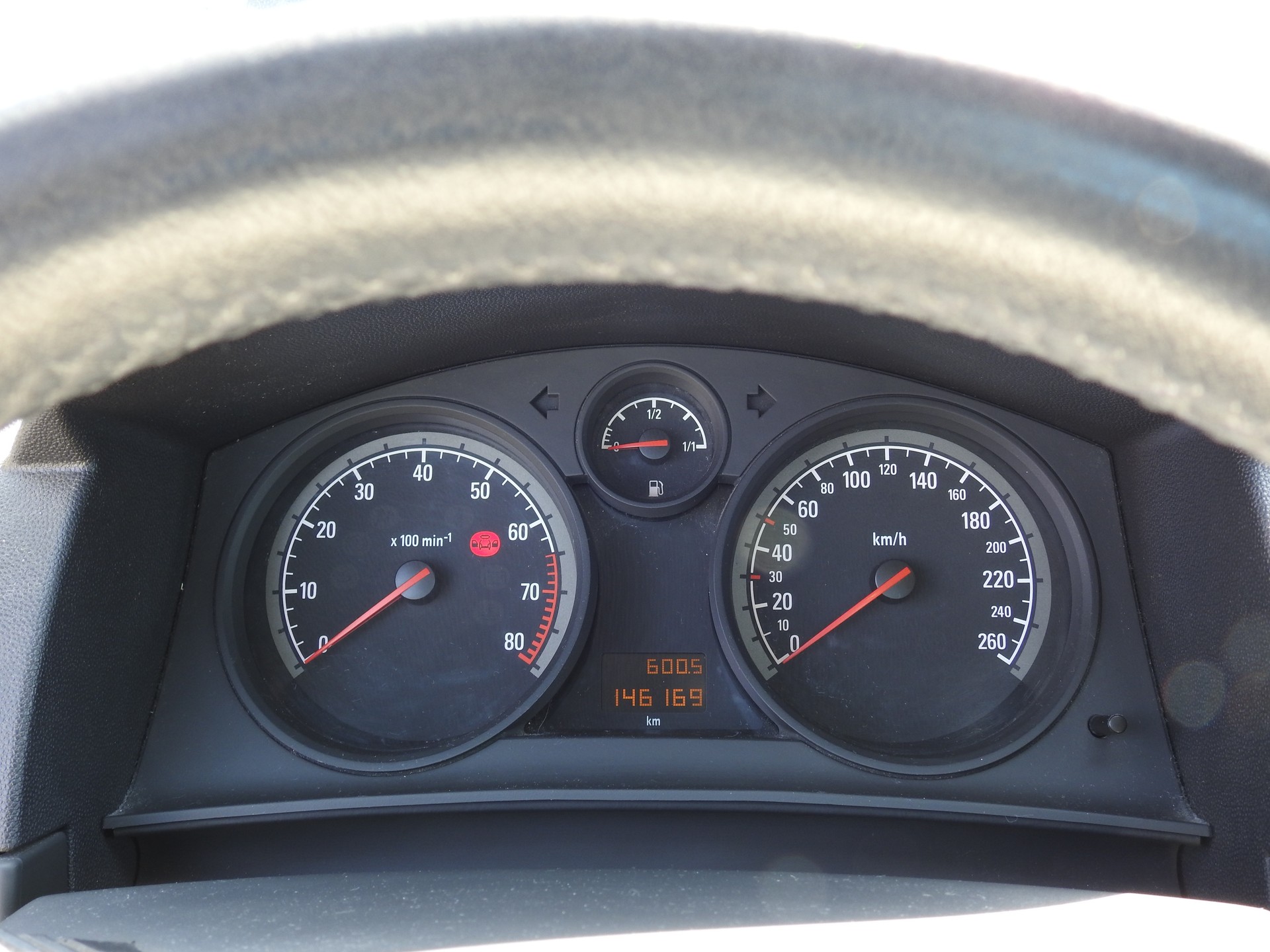 OPEL Astra Caravan 1.6i 16V Enjoy-image-24