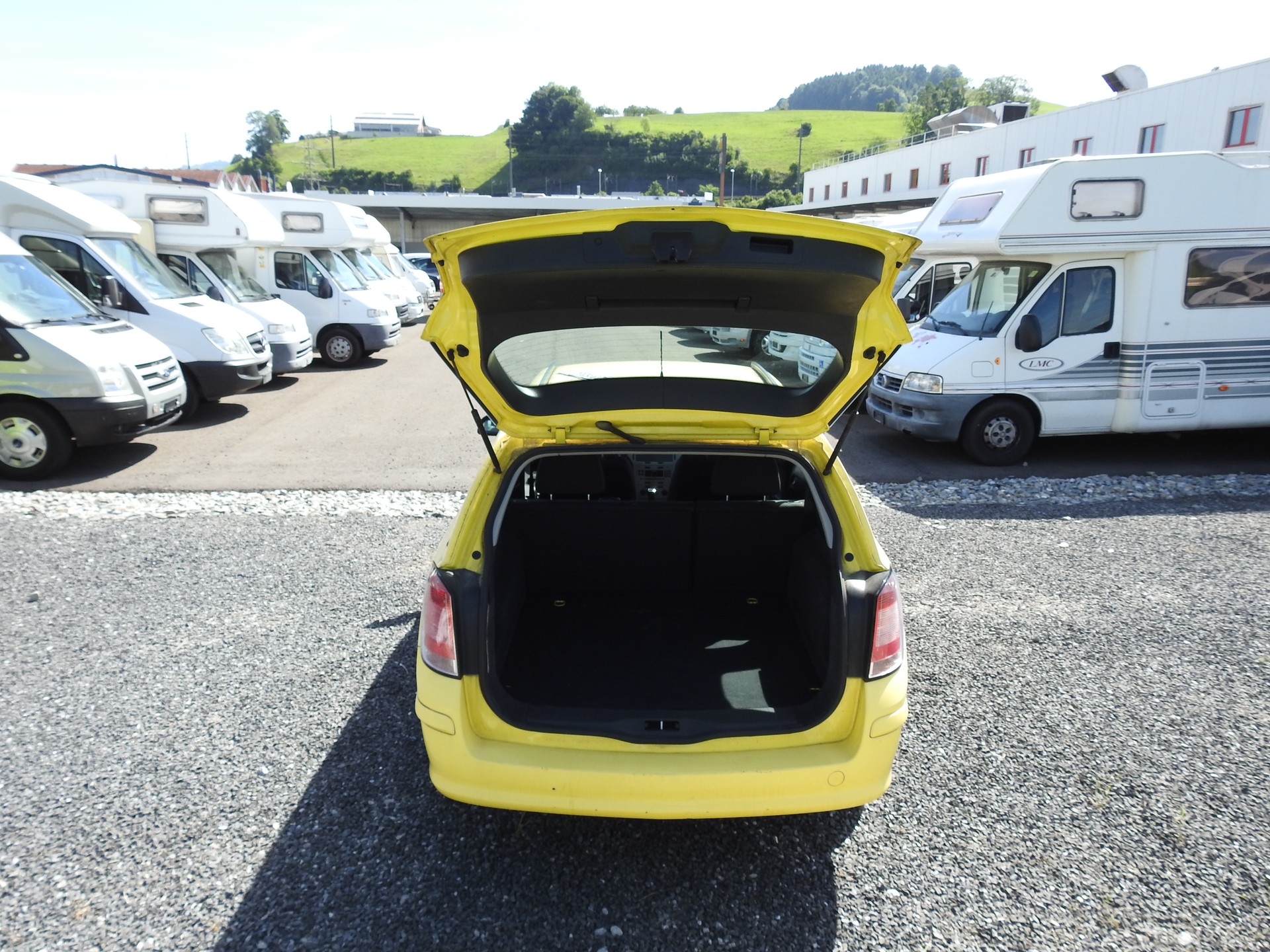 OPEL Astra Caravan 1.6i 16V Enjoy-image-9