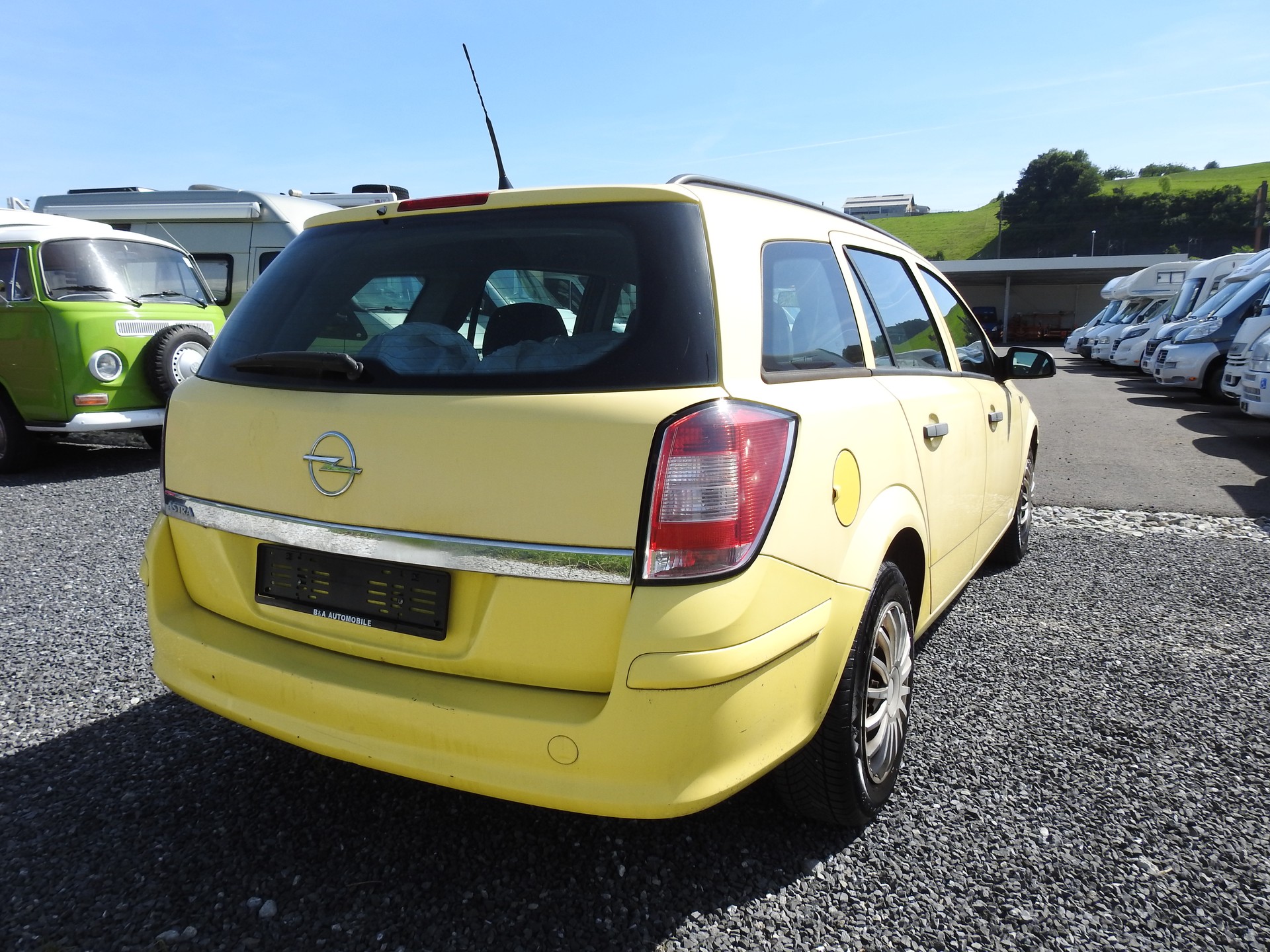 OPEL Astra Caravan 1.6i 16V Enjoy-image-4
