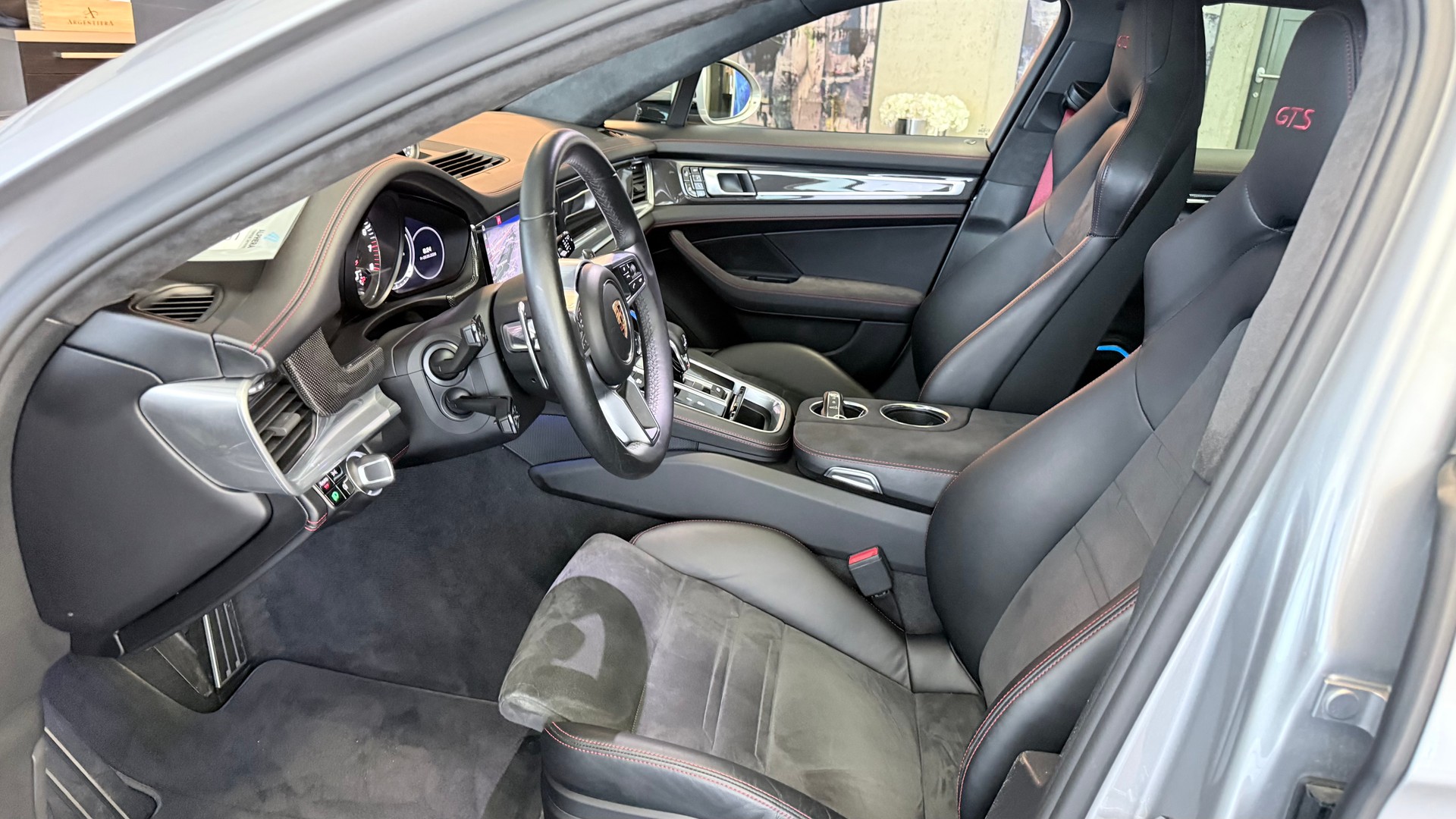 PORSCHE Panamera Sport Turismo 4.0 V8 GTS-image-9