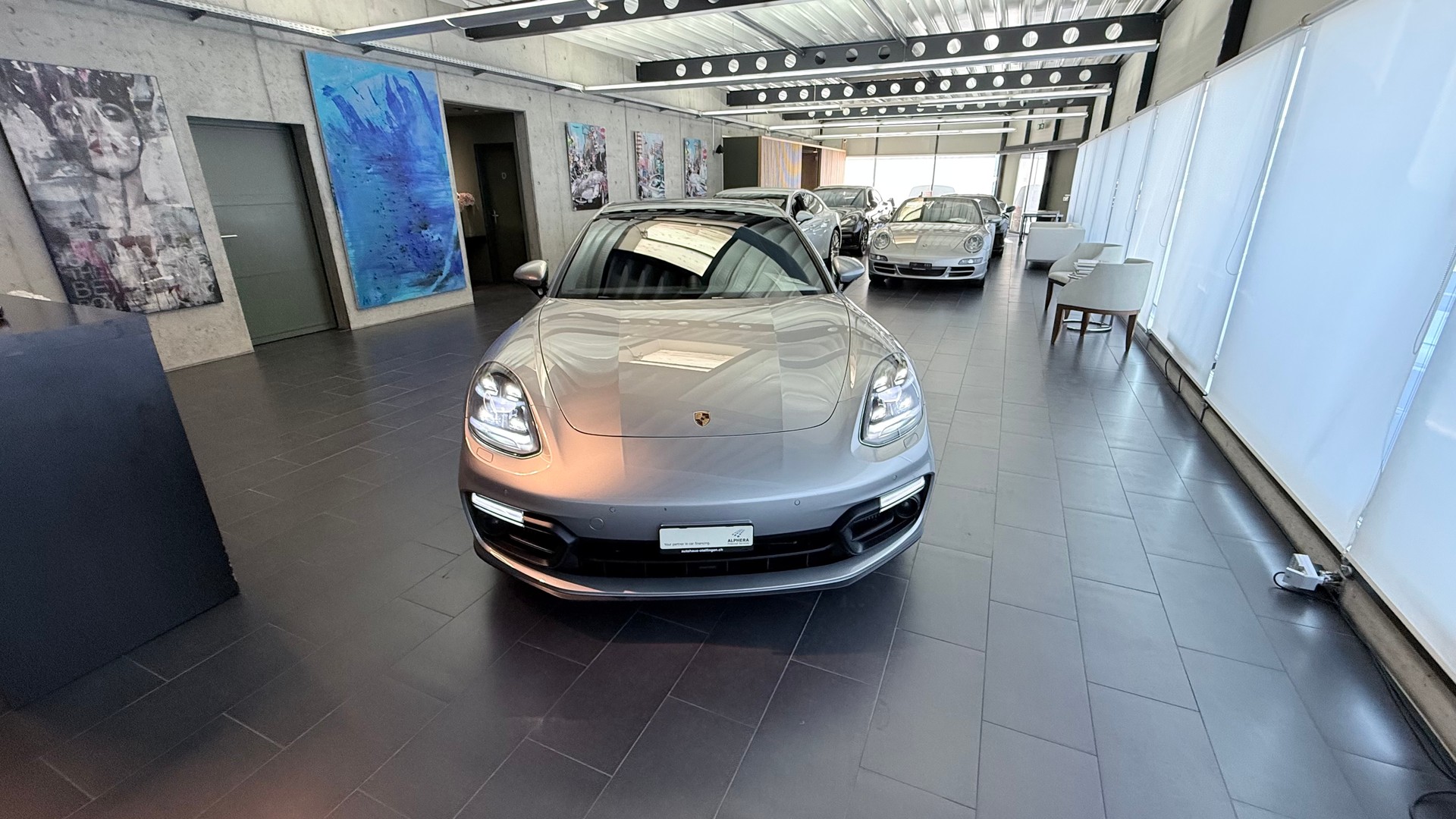 PORSCHE Panamera Sport Turismo 4.0 V8 GTS-image-4