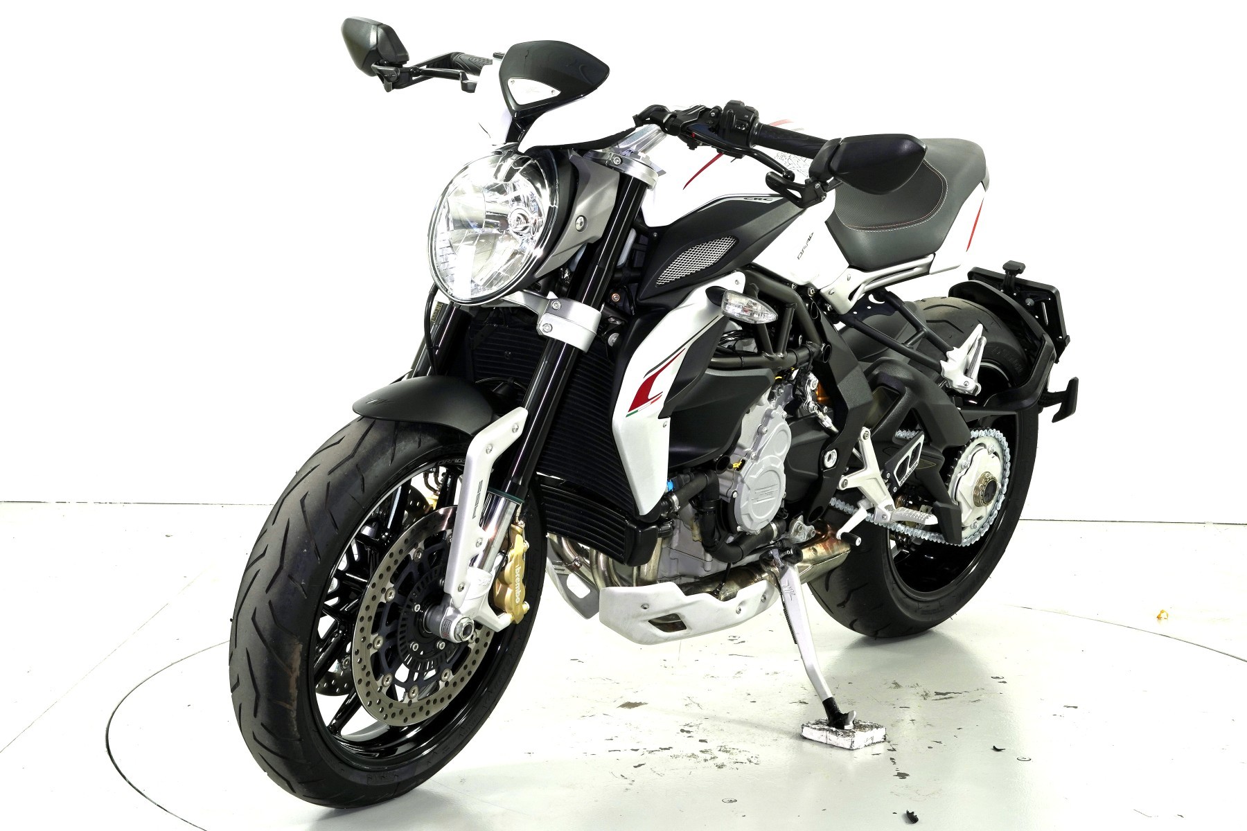 MV AGUSTA Dragster 800 ABS-showroom-element-2