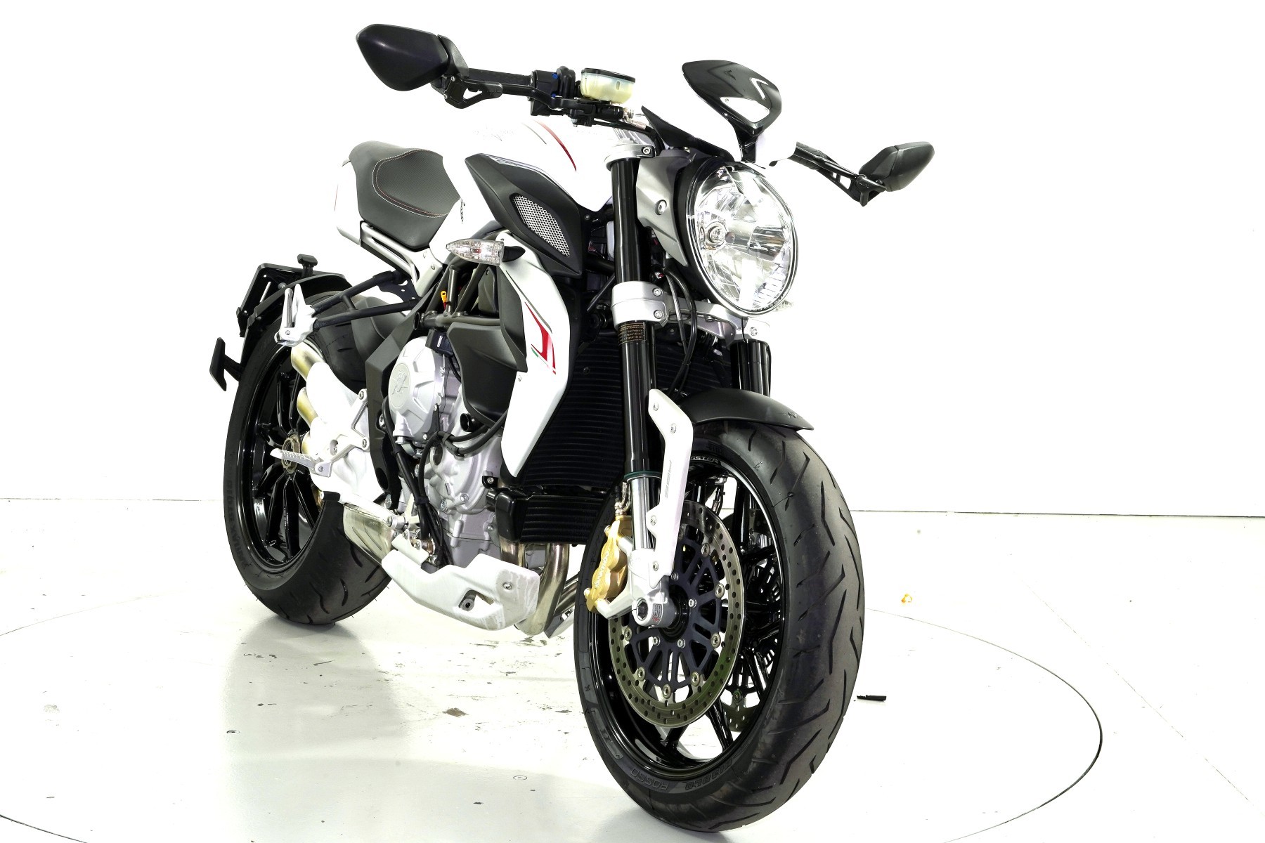 MV AGUSTA Dragster 800 ABS-showroom-element-1