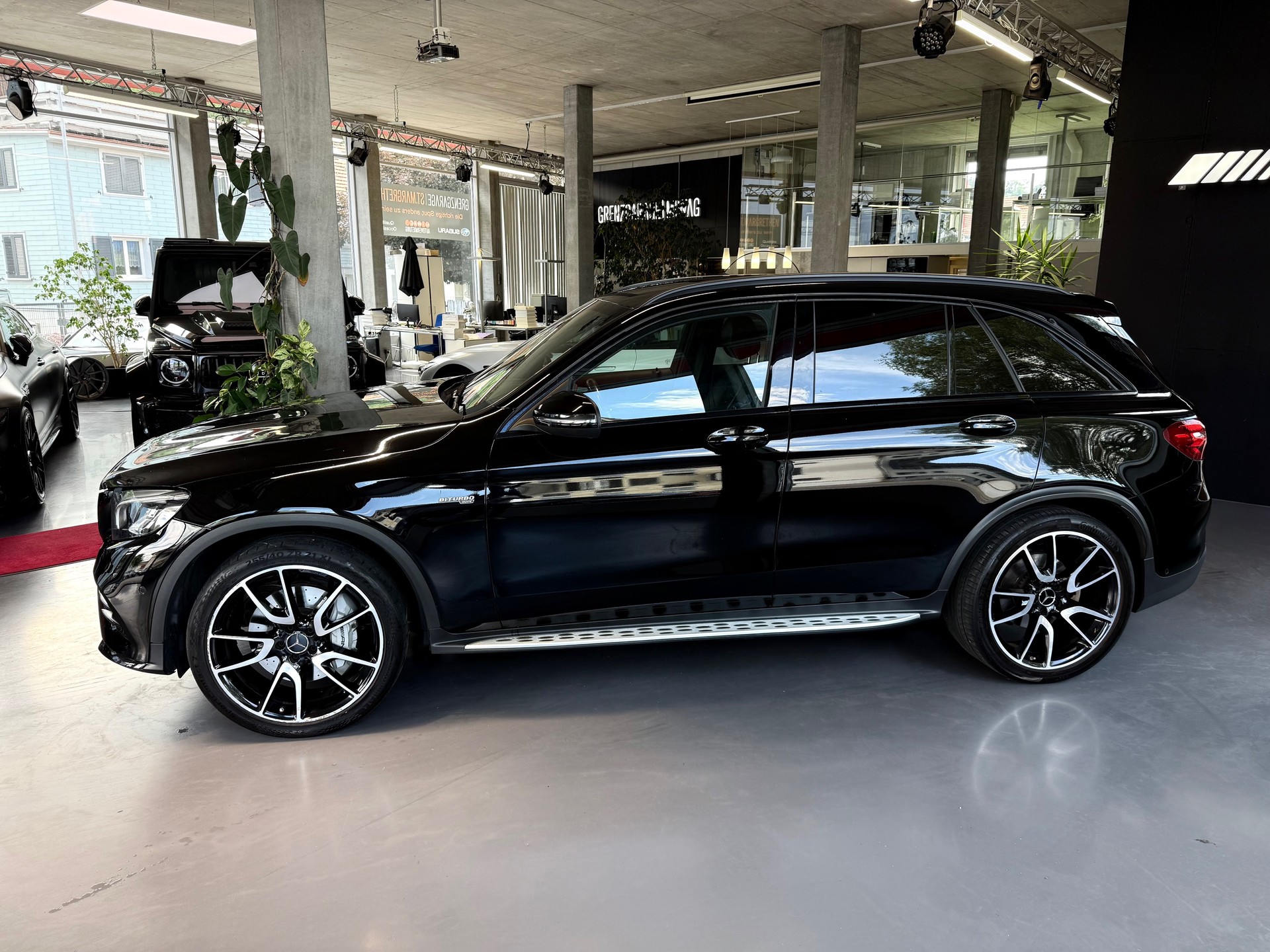 MERCEDES-BENZ GLC 43 AMG 4Matic 9G-Tronic-image-3