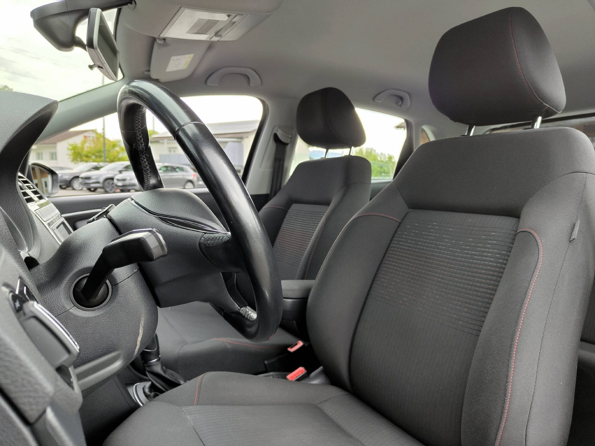 VW Polo 1.2 TSI 90 BlueMT Sound DSG-image-5