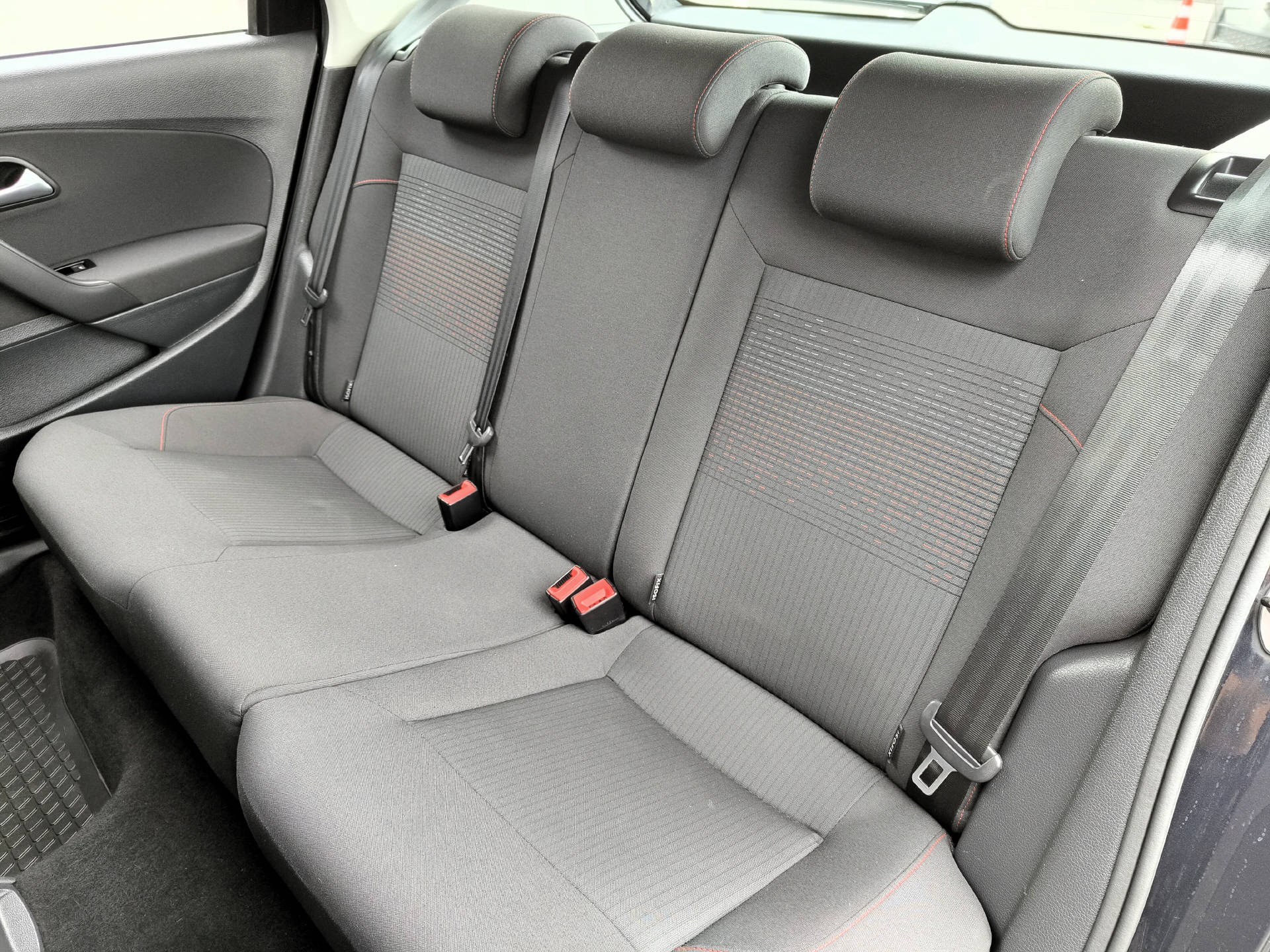 VW Polo 1.2 TSI 90 BlueMT Sound DSG-image-6