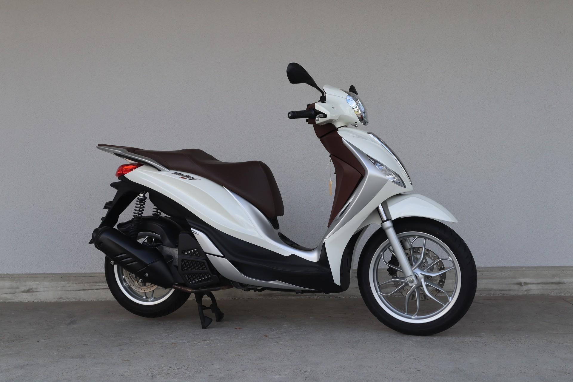 PIAGGIO Medley 125 iGet ABS-showroom-element-1