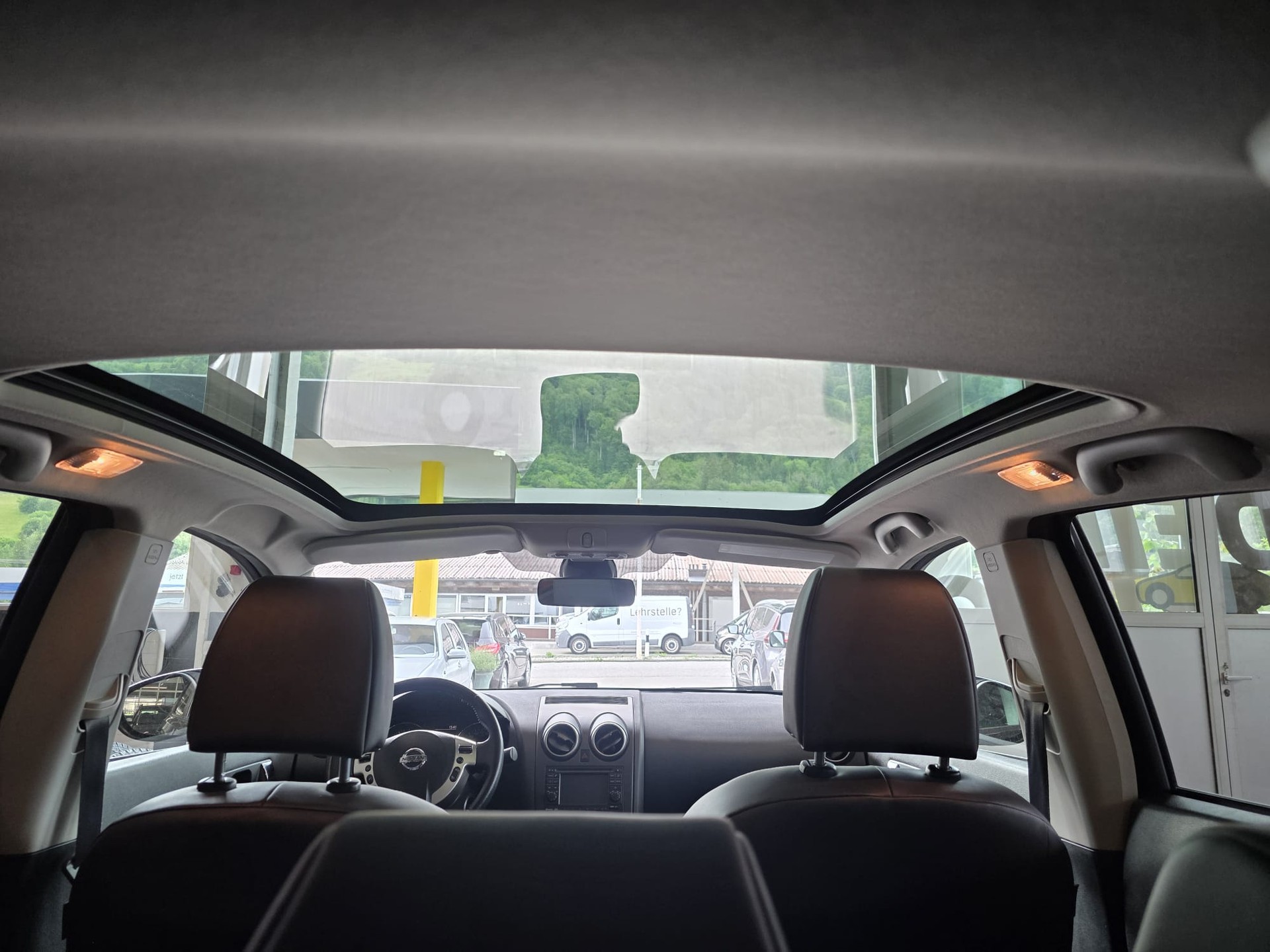 NISSAN Qashqai 2.0 i-Way-image-4