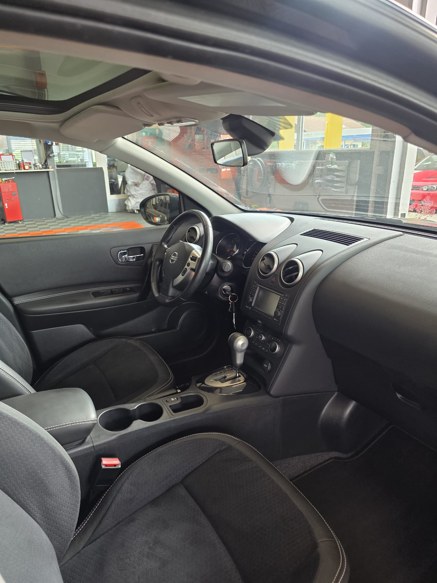 NISSAN Qashqai 2.0 i-Way-image-3