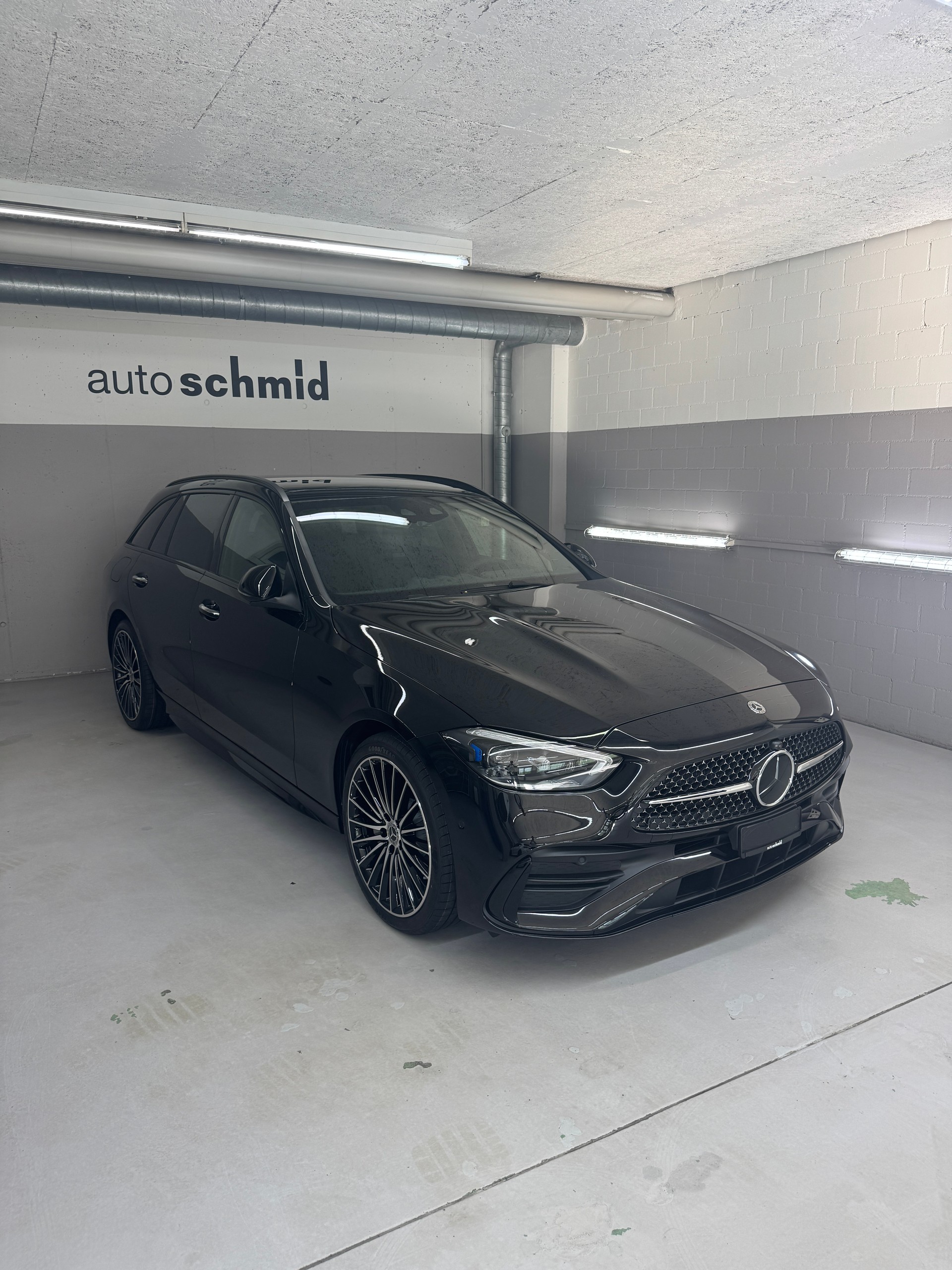 MERCEDES-BENZ C 220 d T 4Matic Swiss Star-image-0