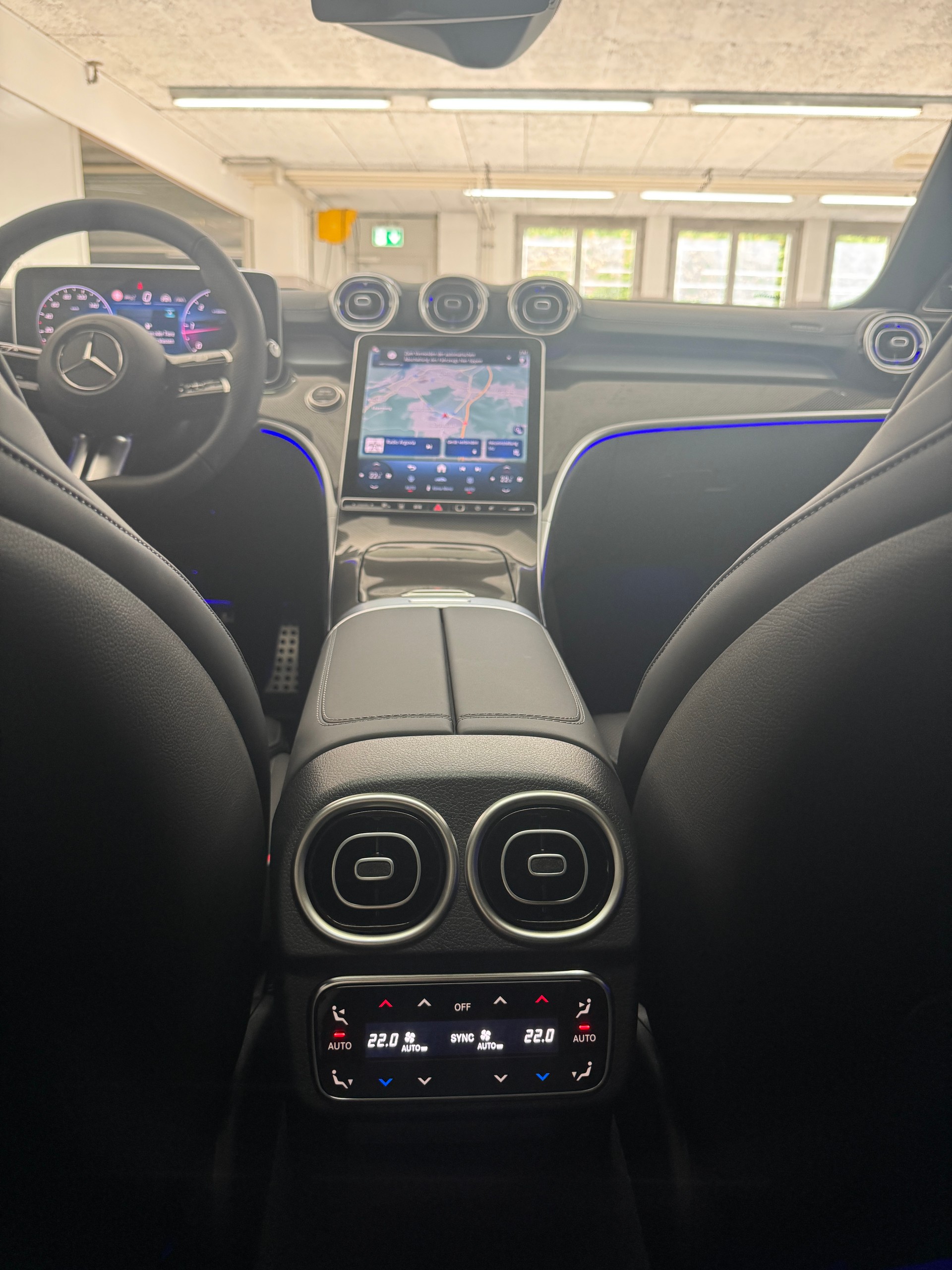 MERCEDES-BENZ C 220 d T 4Matic Swiss Star-image-12