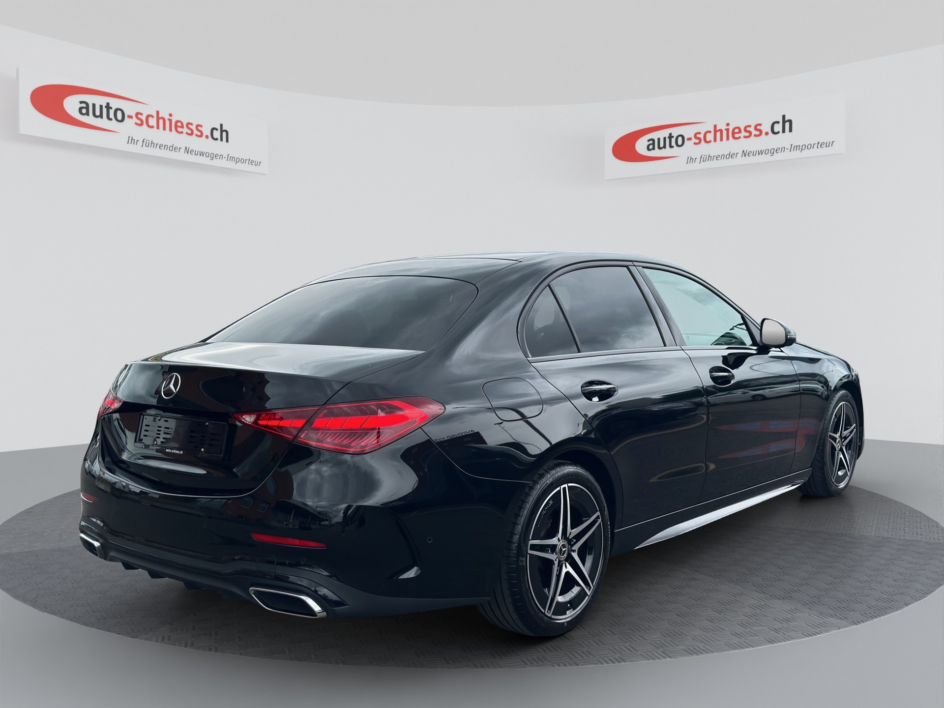 MERCEDES-BENZ C 180 AMG Line Night-image-4