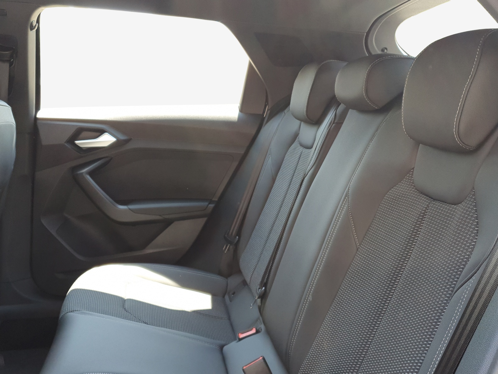 AUDI A1 Sportback 30 TFSI Attraction S-tronic-image-11