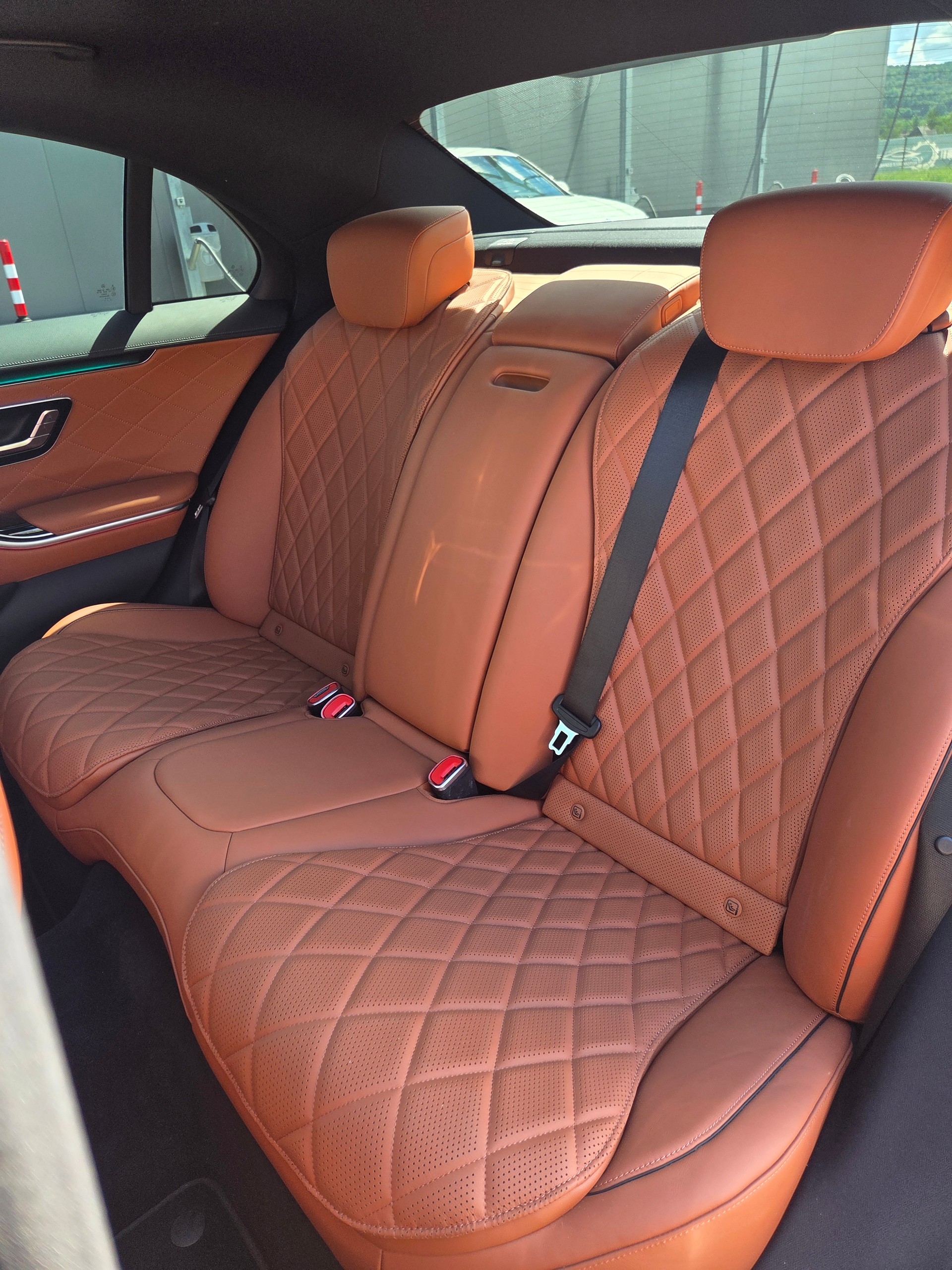 MERCEDES-BENZ S 450 d 4Matic AMG Line 9G-Tronic-image-10