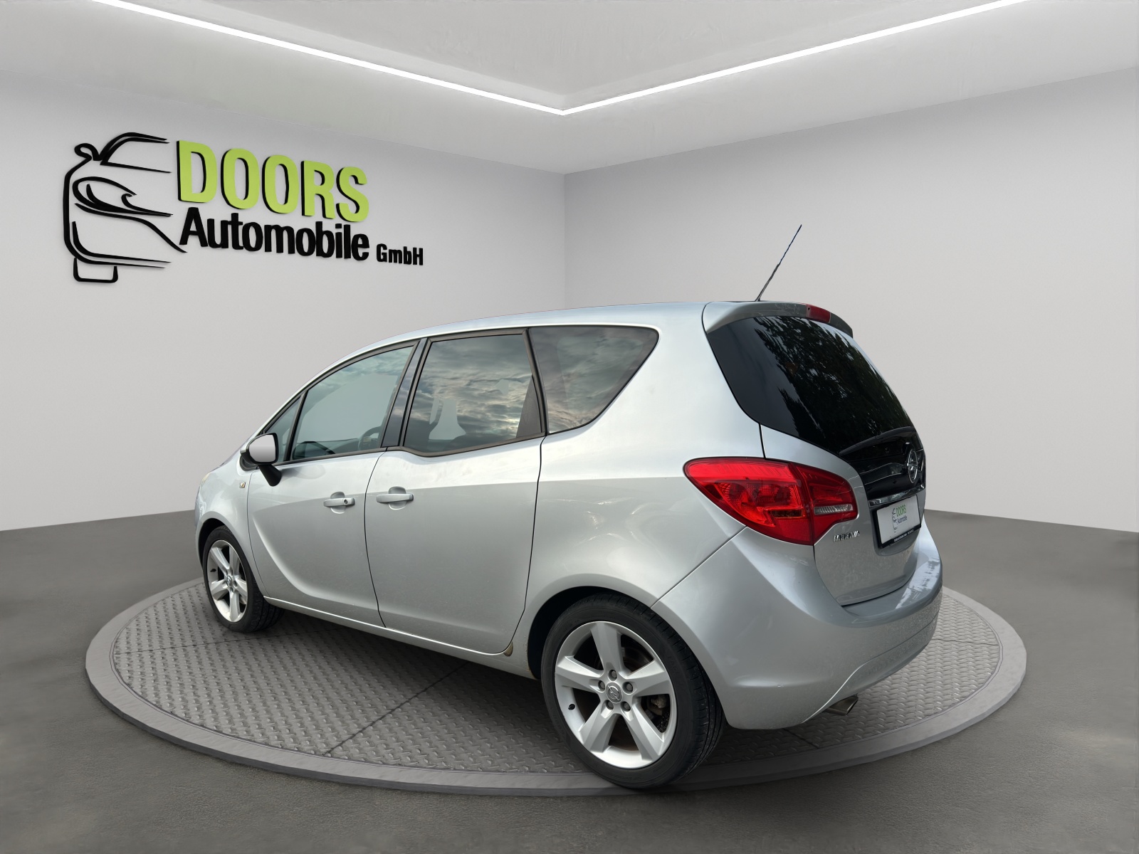 OPEL Meriva 1.4 Turbo Cosmo-image-5