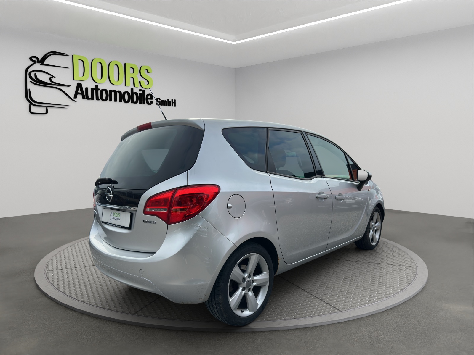 OPEL Meriva 1.4 Turbo Cosmo-image-3