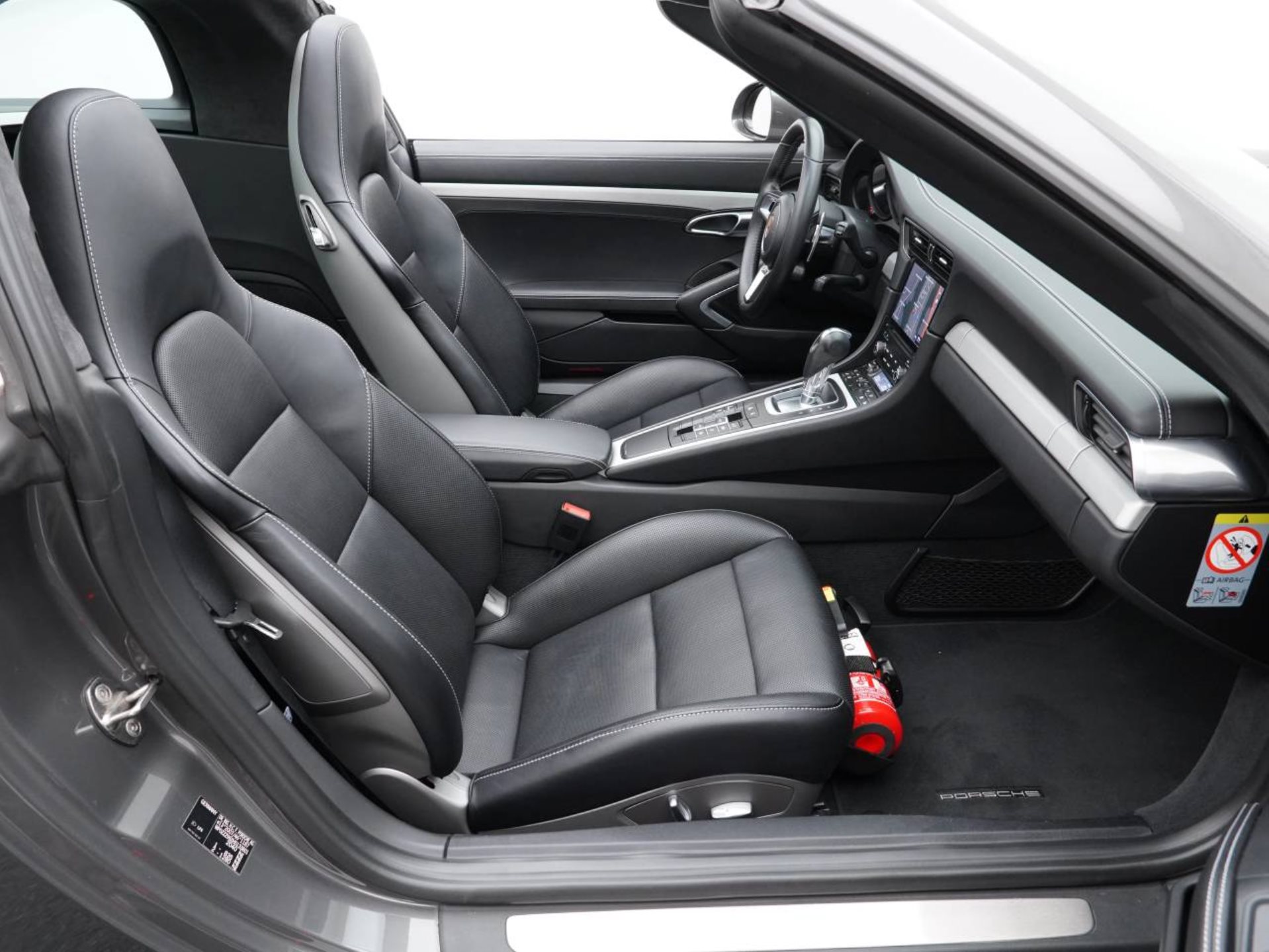 PORSCHE 911 Targa 4S-image-25