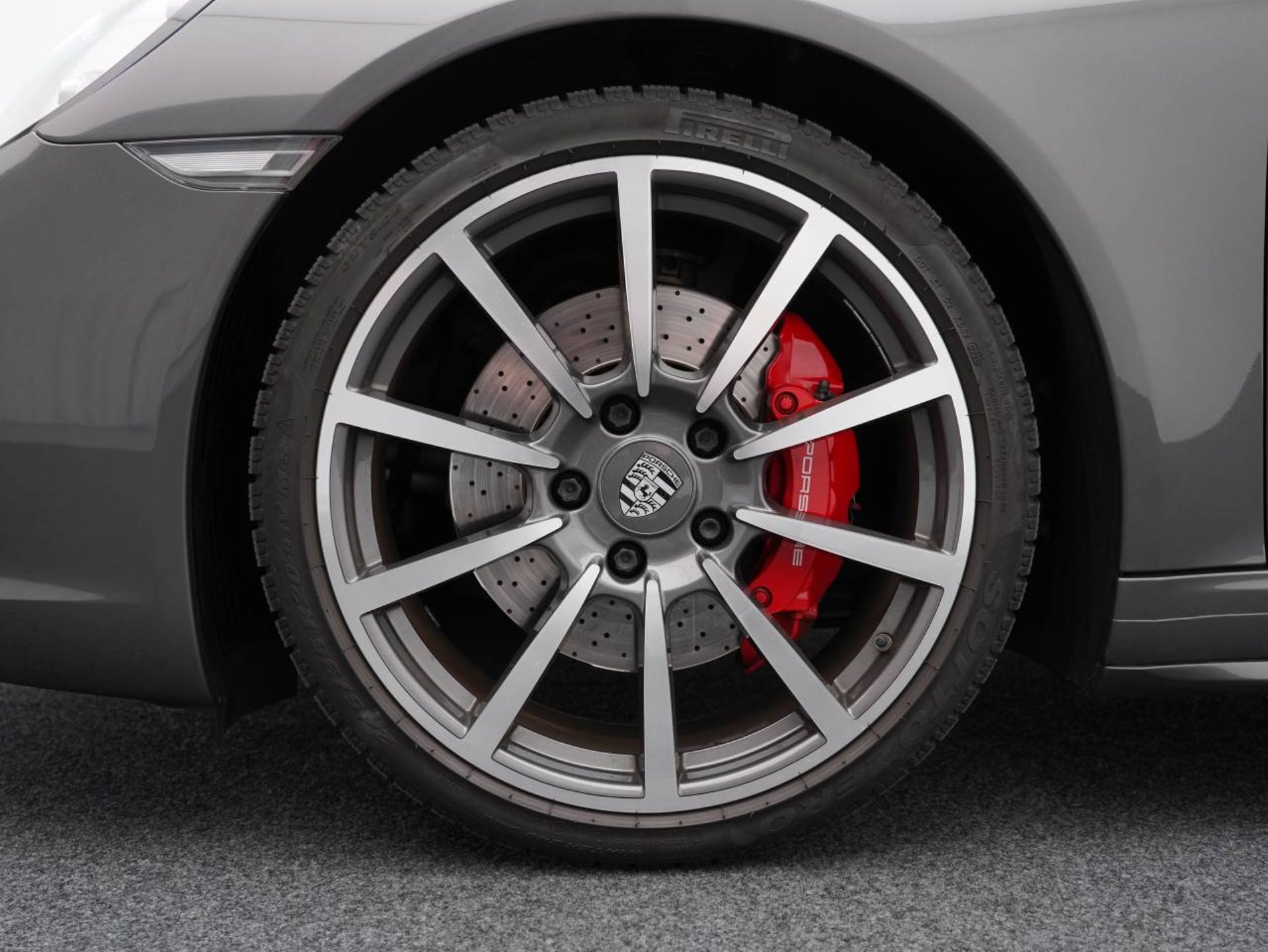 PORSCHE 911 Targa 4S-image-13
