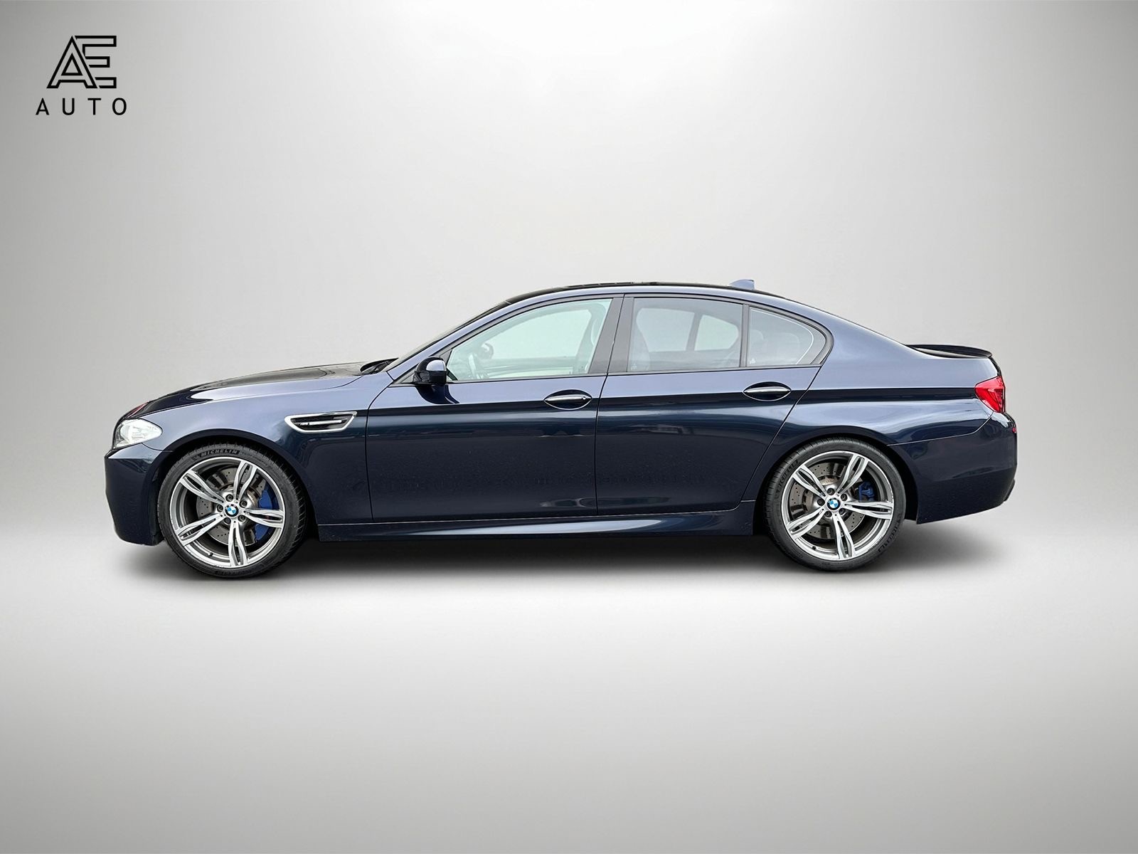 BMW M5 Drivelogic-image-3
