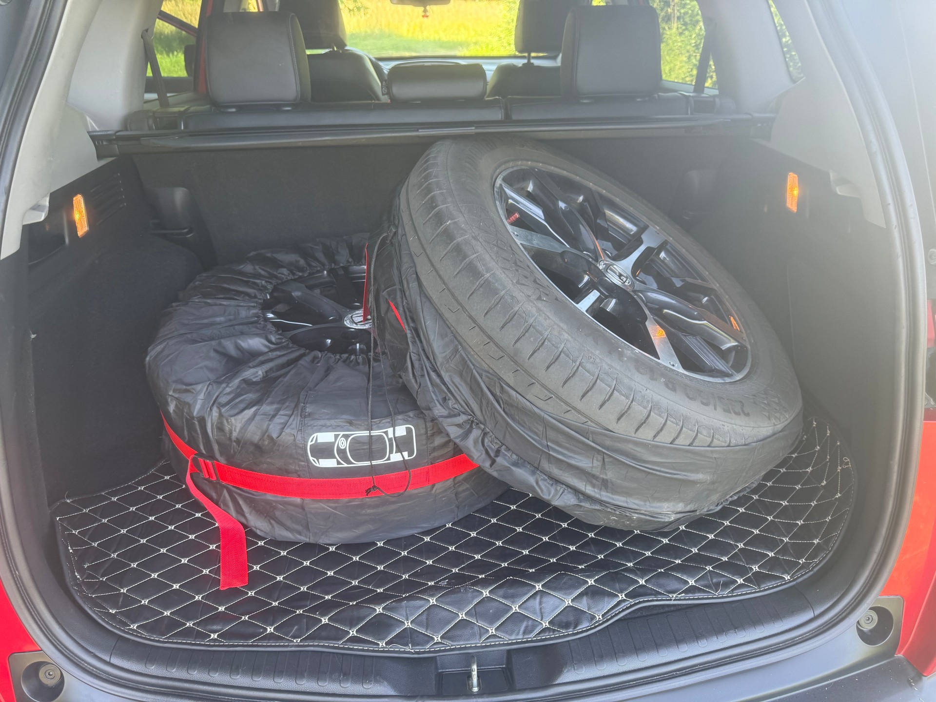 HONDA CR-V 2.0i MMD Hybrid Executive 4WD Automatic-image-14
