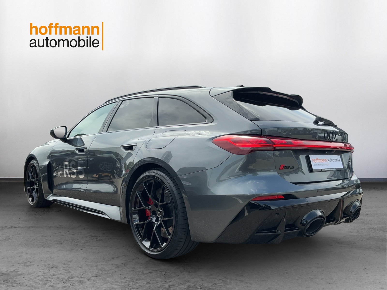 AUDI RS 5 Avant TFSI 470 kW Tiptronic quattro-image-5