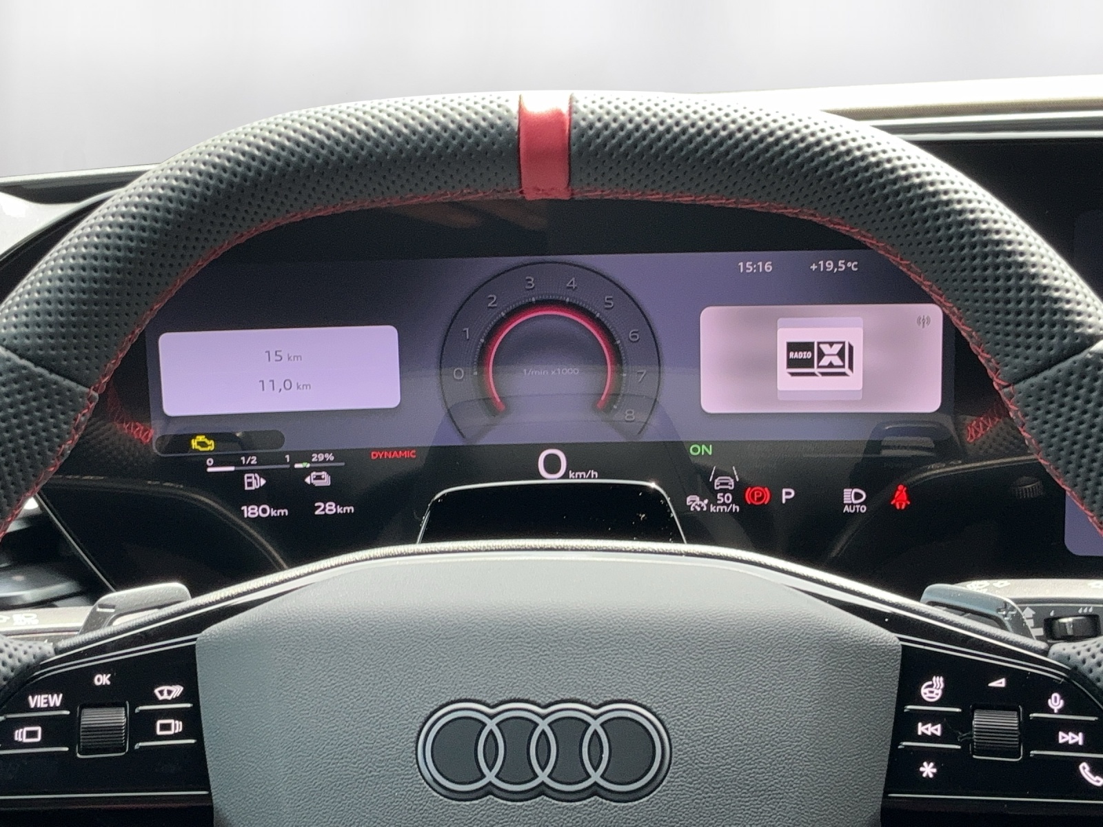 AUDI RS 5 Avant TFSI 470 kW Tiptronic quattro-image-7