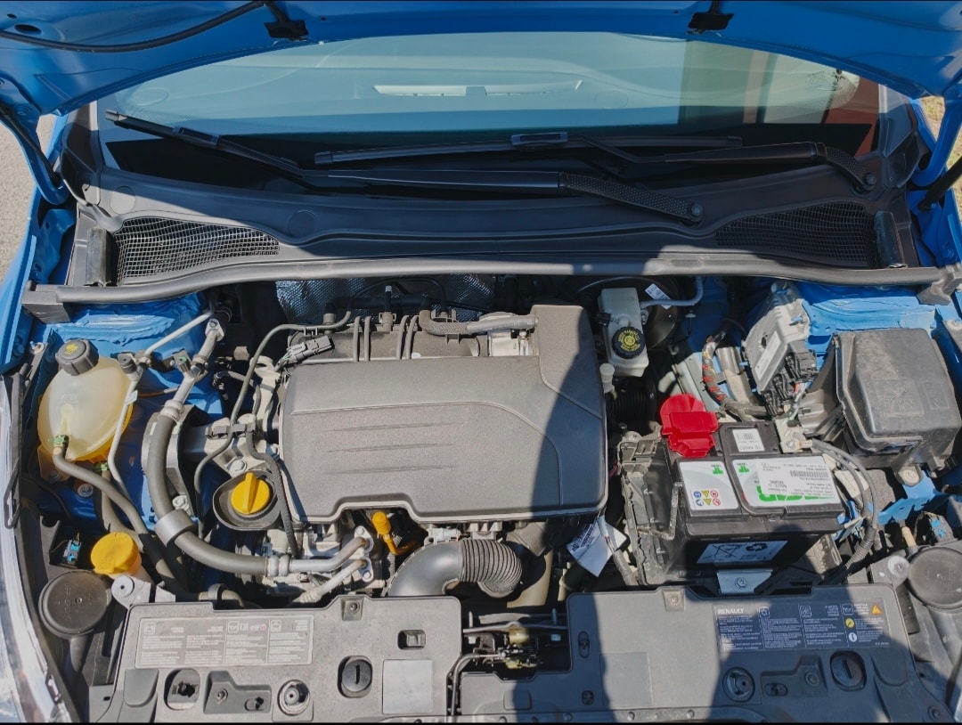 RENAULT Clio 1.2 16V Authentique-image-15