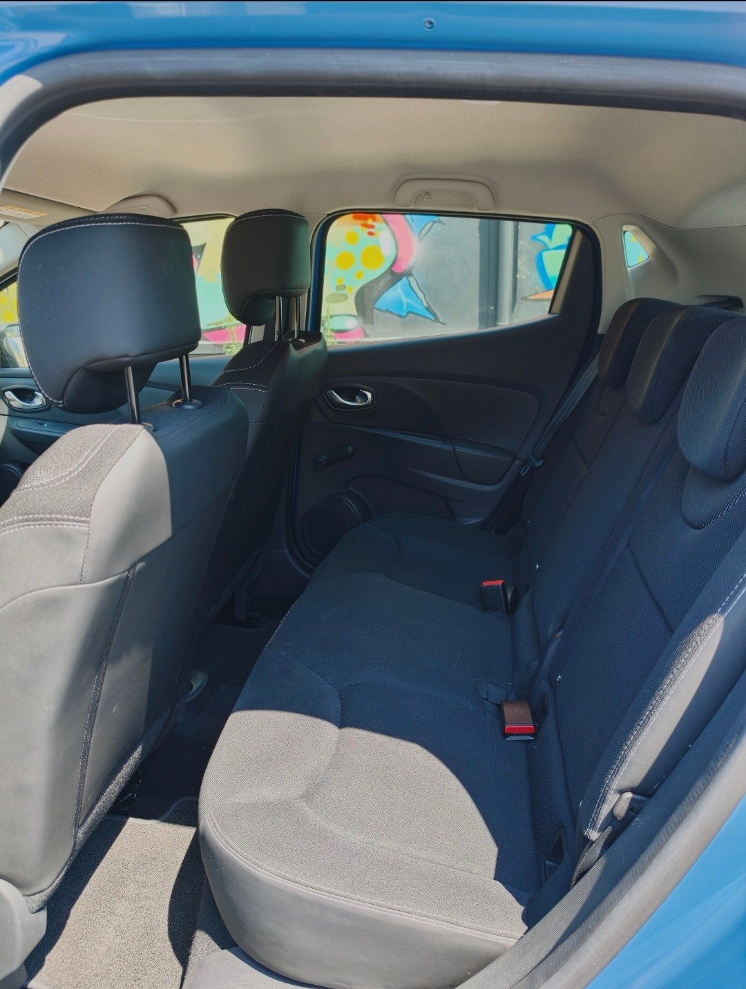 RENAULT Clio 1.2 16V Authentique-image-11