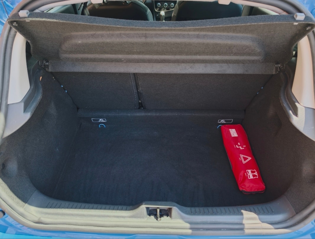 RENAULT Clio 1.2 16V Authentique-image-14