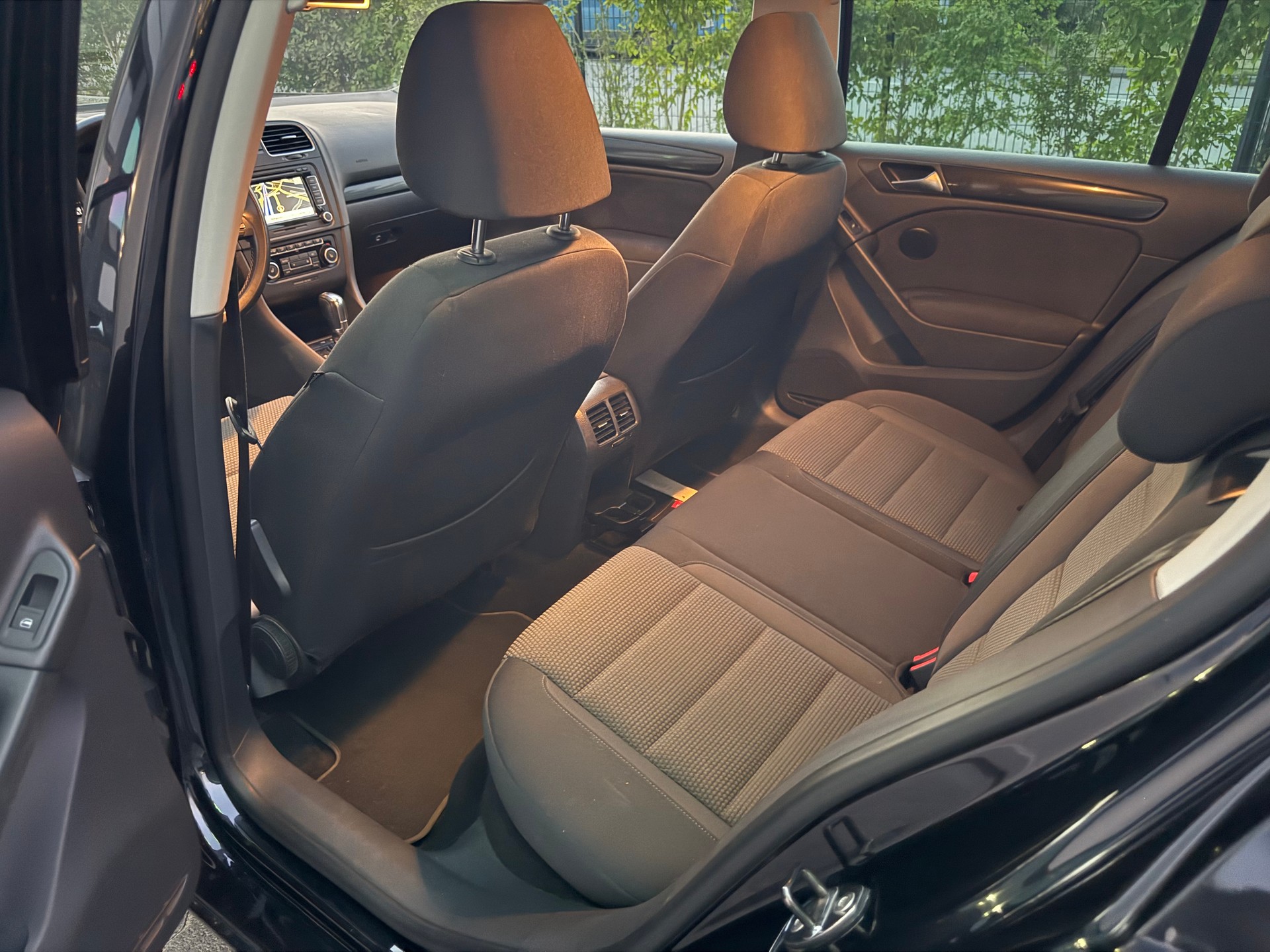 VW Golf 1.4 TSI Team DSG-image-13