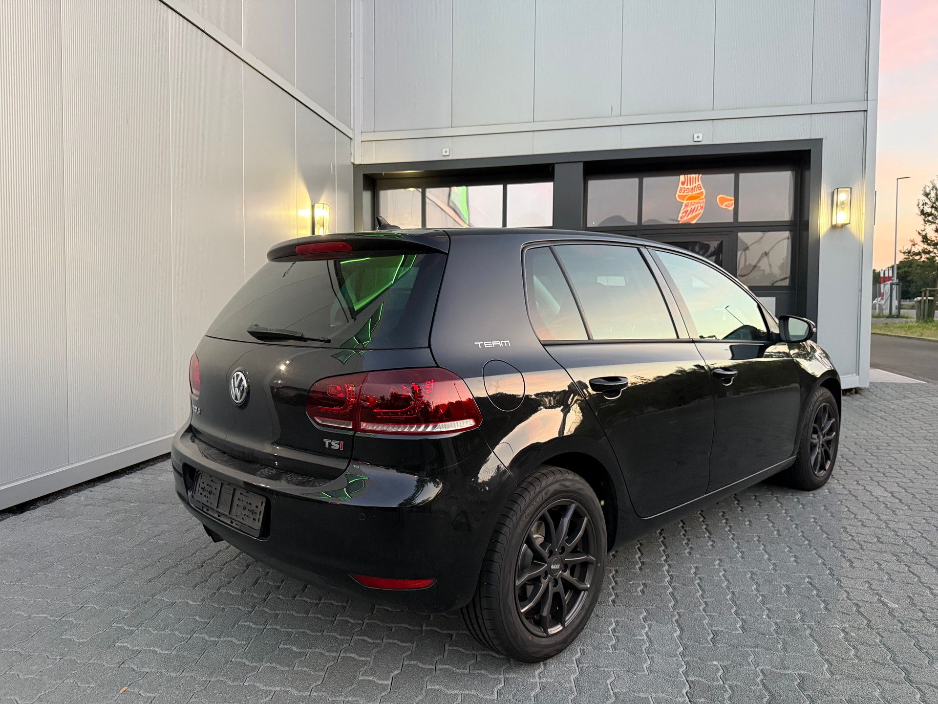 VW Golf 1.4 TSI Team DSG-image-3