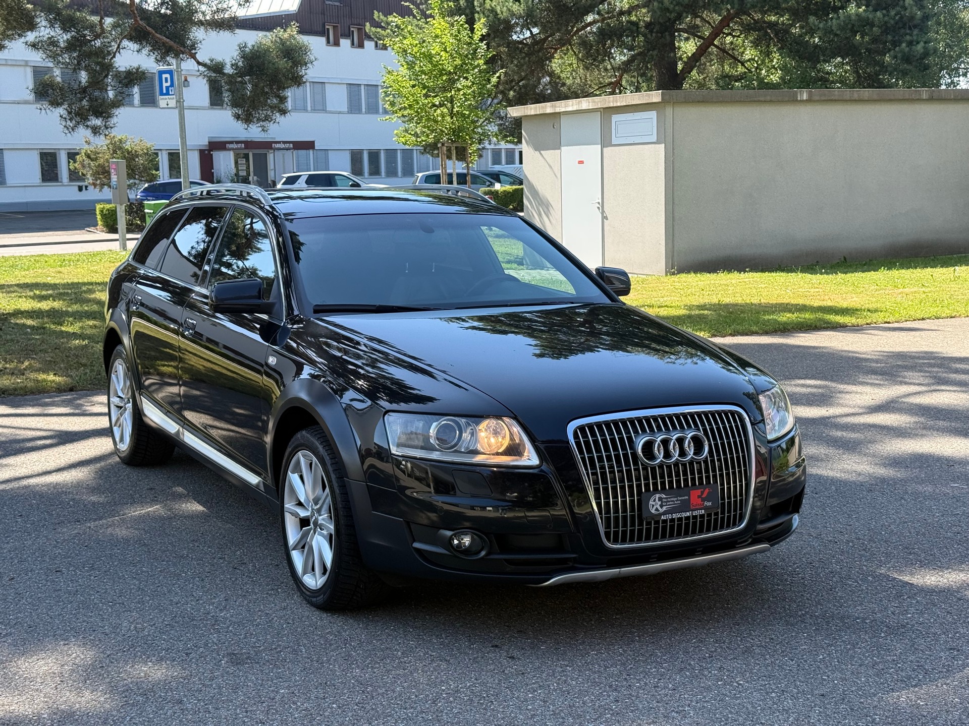 AUDI A6 allroad 3.0 TDI quattro-image-2