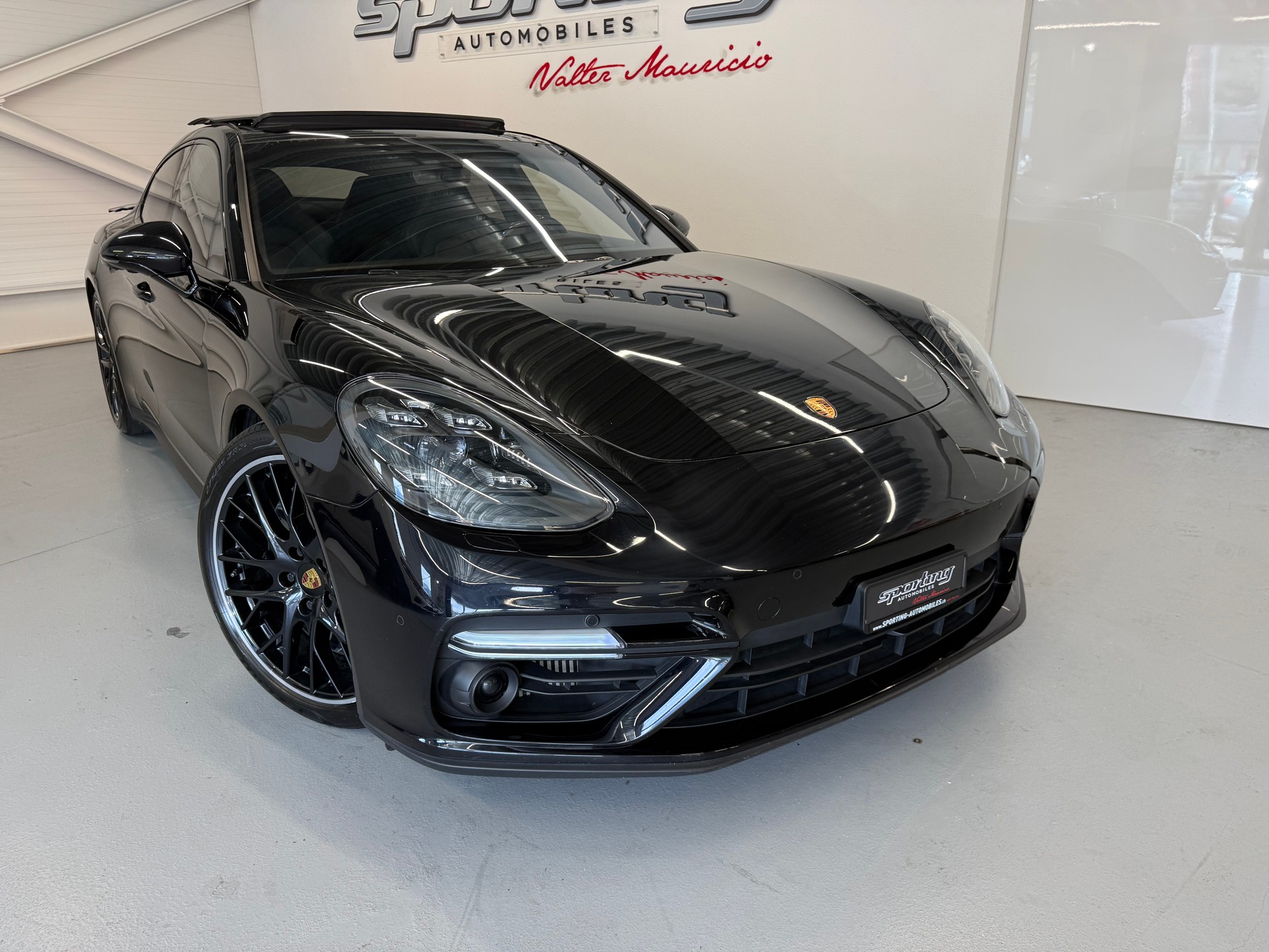 PORSCHE Panamera Turbo PDK Fulls Carbone-image-2