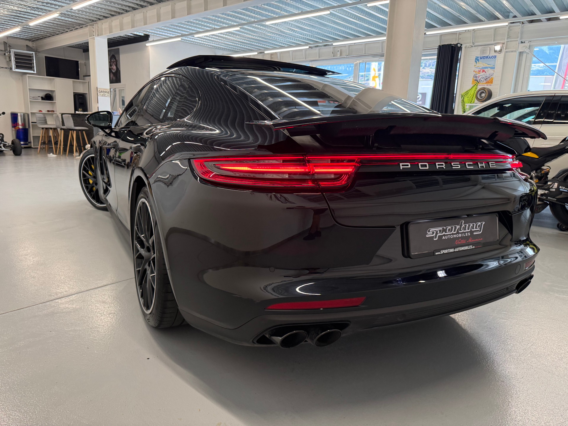 PORSCHE Panamera Turbo PDK Fulls Carbone-image-7