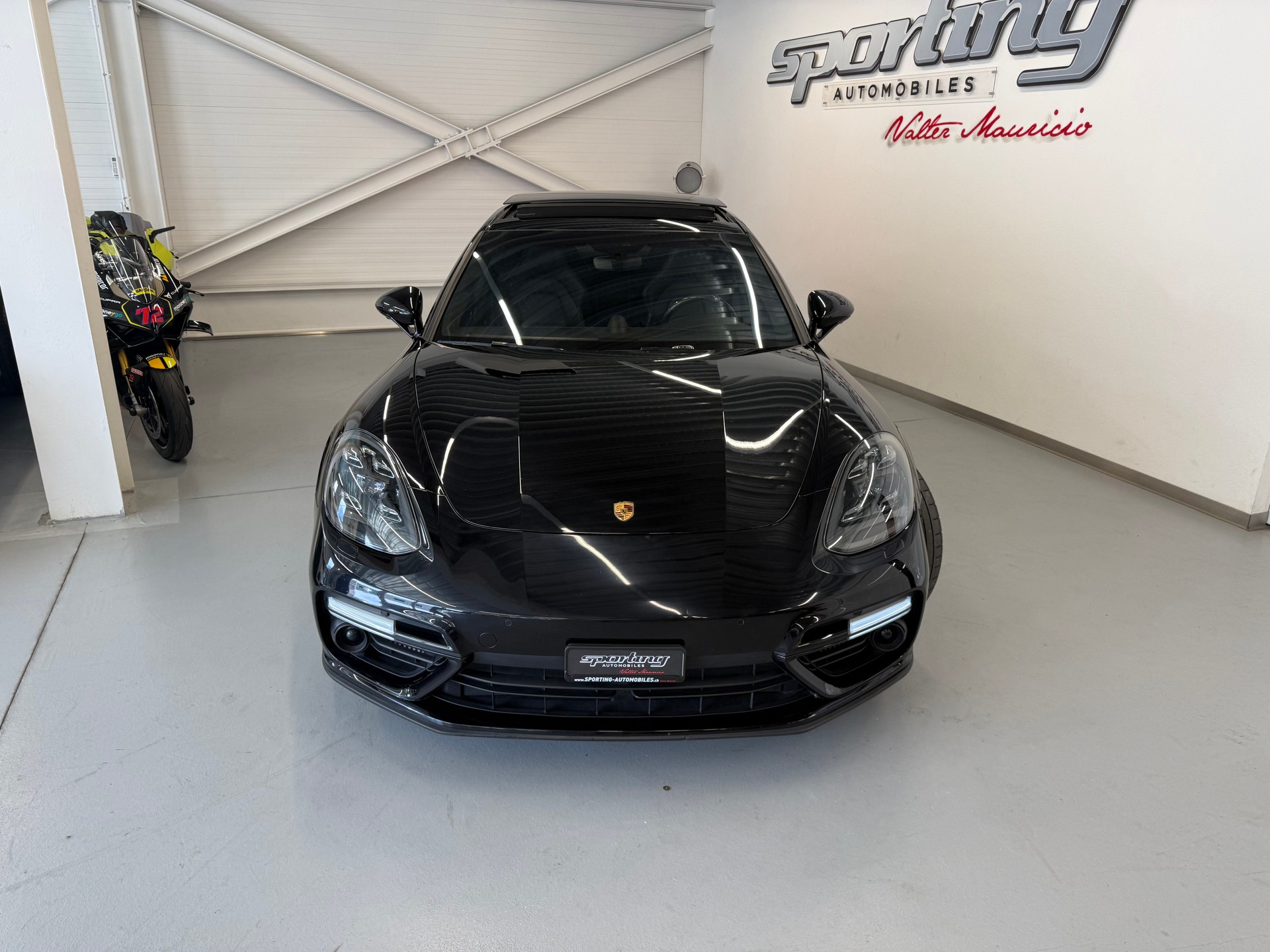 PORSCHE Panamera Turbo PDK Fulls Carbone-image-3
