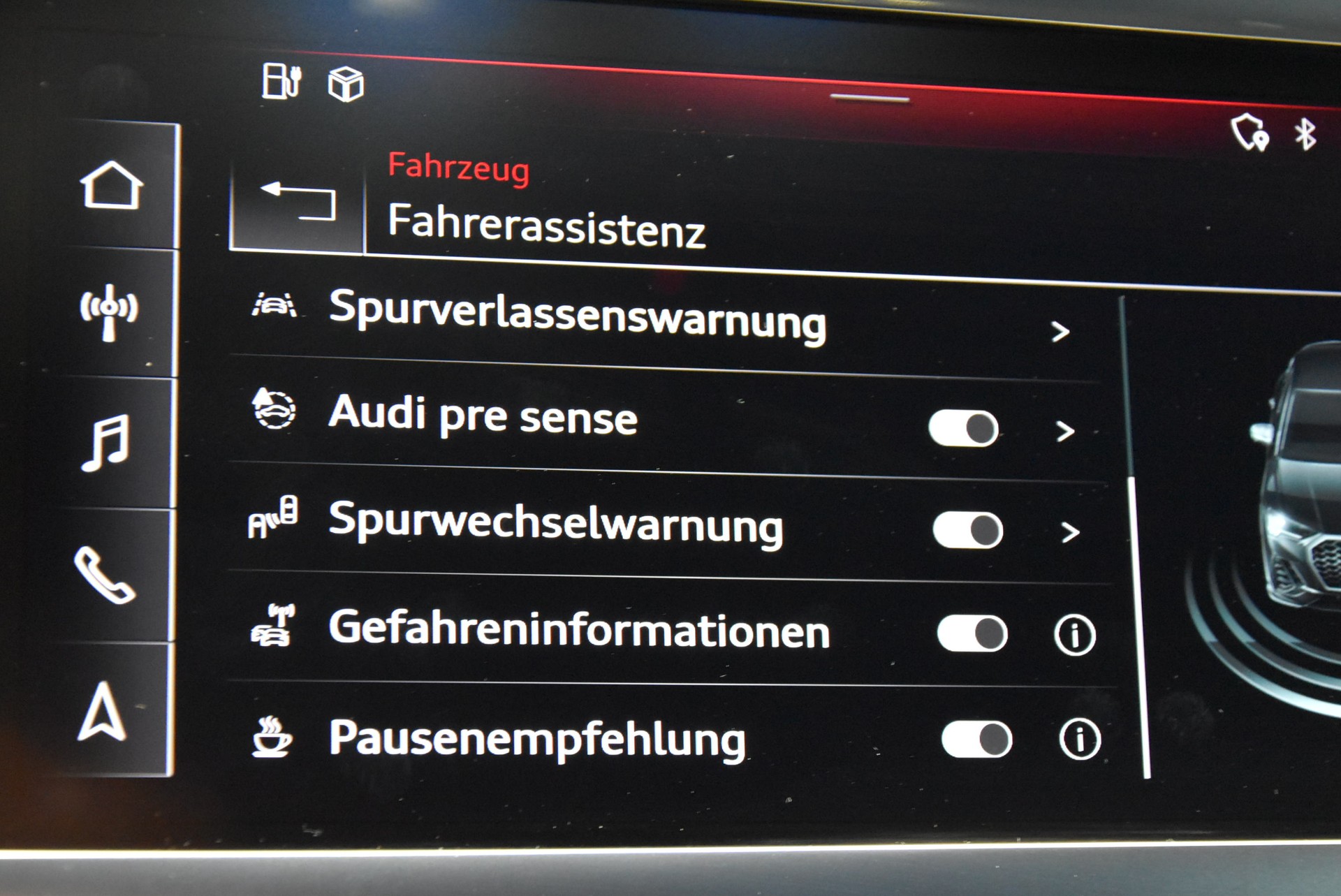 AUDI Q3 Sportback 45 TFSI e S line S-tronic-image-11