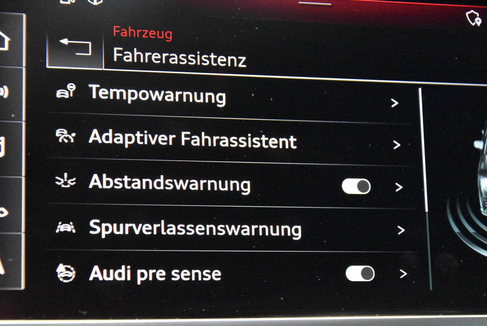 AUDI Q3 Sportback 45 TFSI e S line S-tronic-image-10
