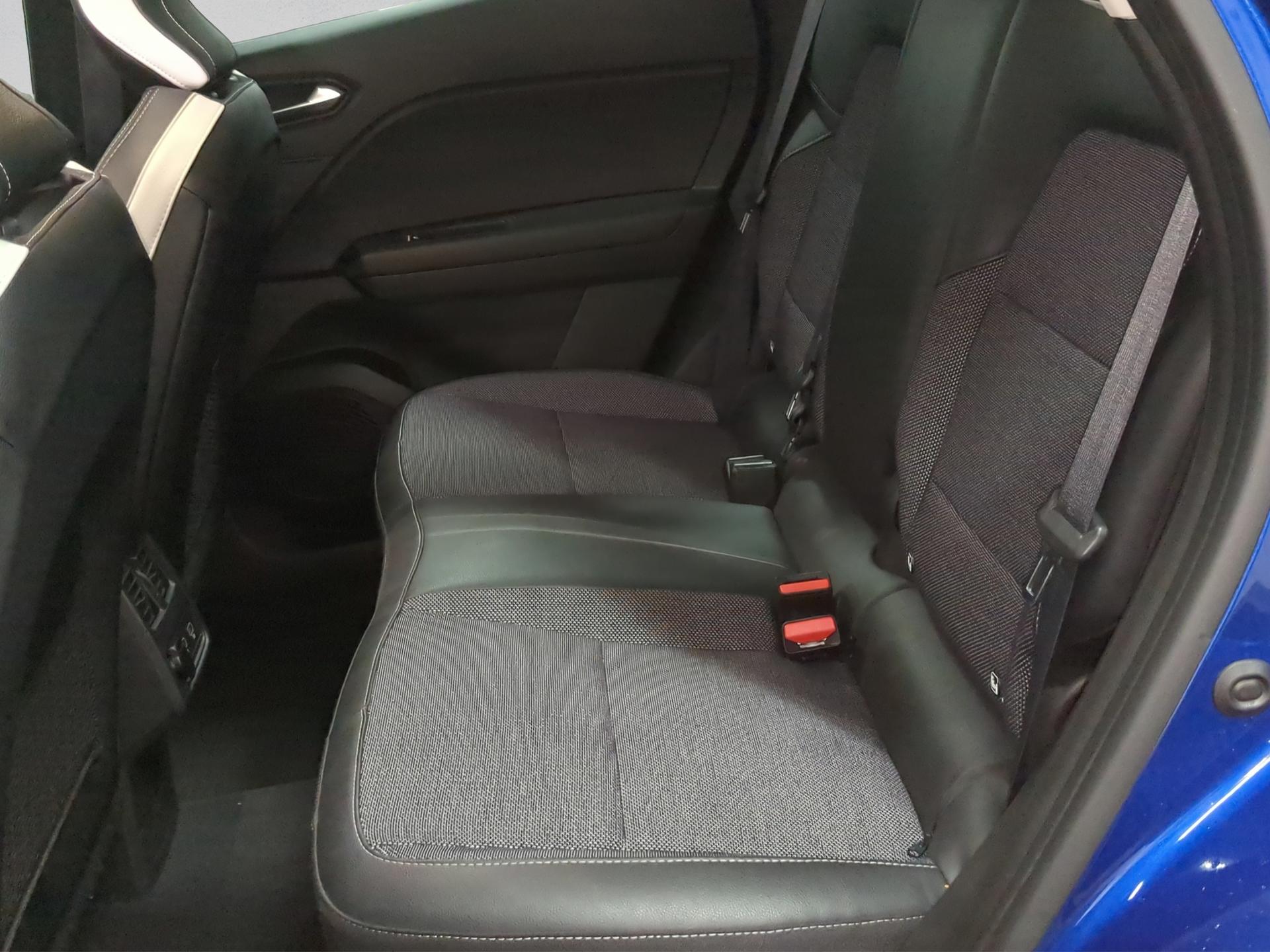 RENAULT Captur 1.6 E-Tech 145 Intens DHT-image-13
