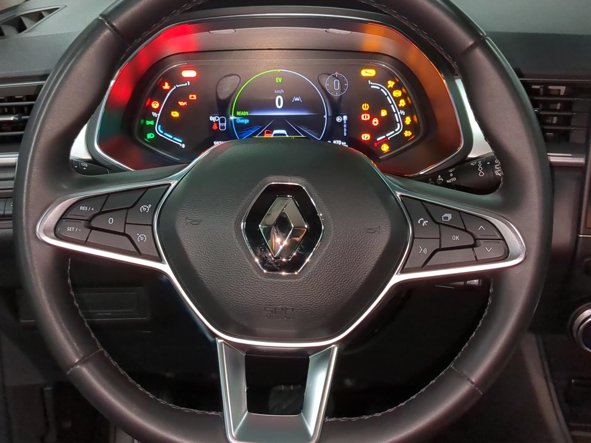RENAULT Captur 1.6 E-Tech 145 Intens DHT-image-9
