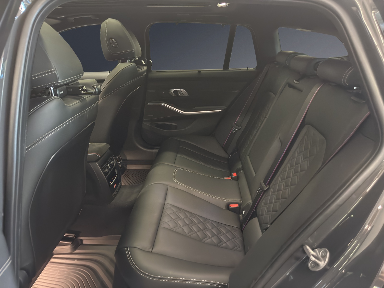 BMW M340i xDr 48V T MSportPro-image-11