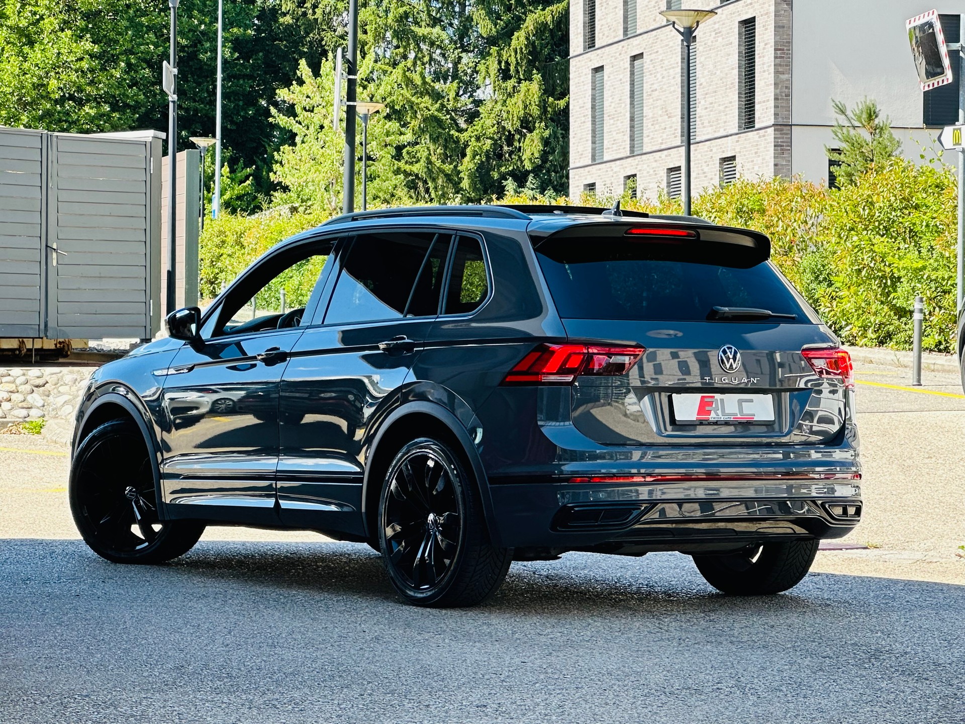 VW Tiguan 1.5TSI RLINE-image-11