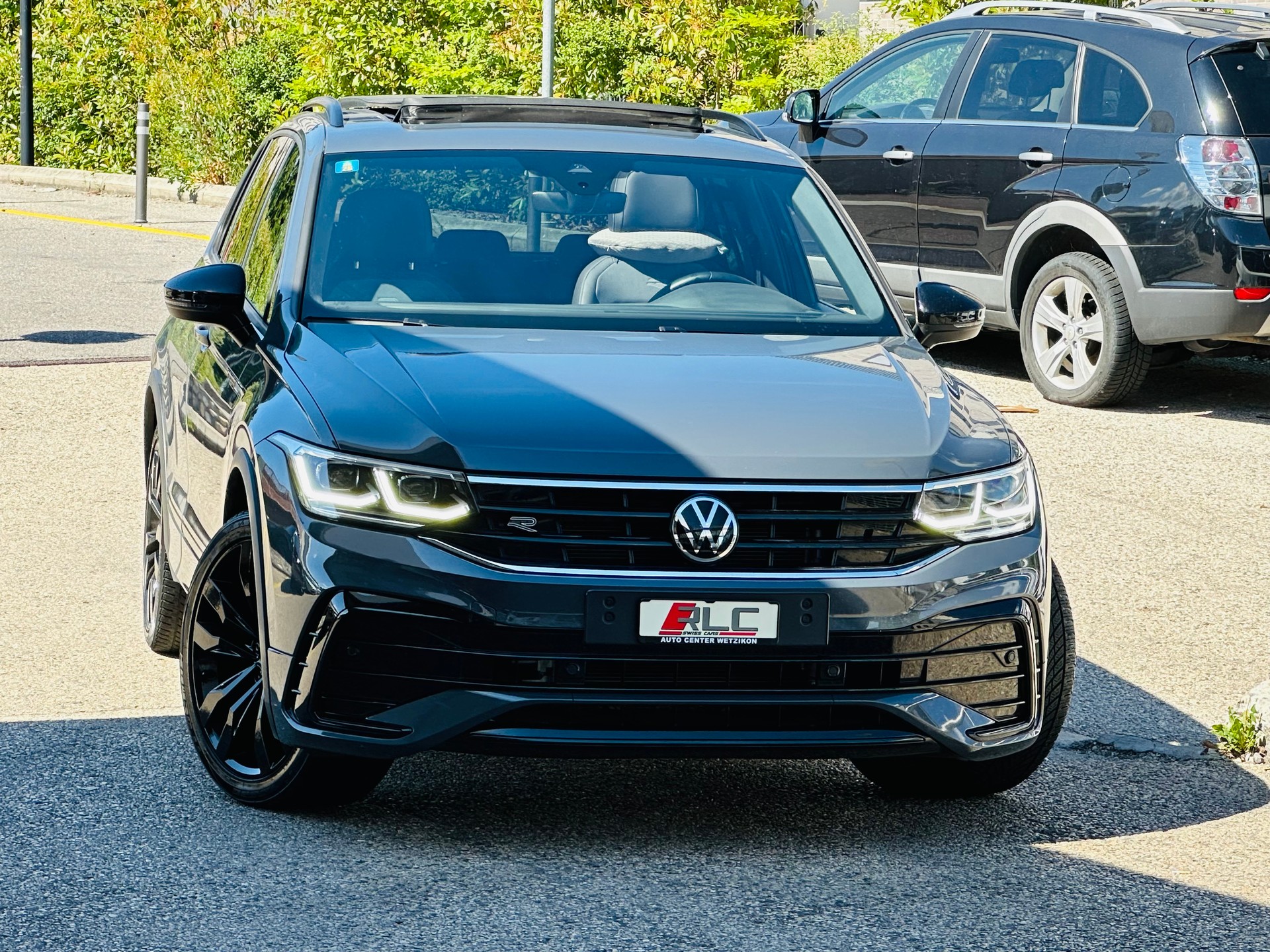 VW Tiguan 1.5TSI RLINE-showroom-element-2