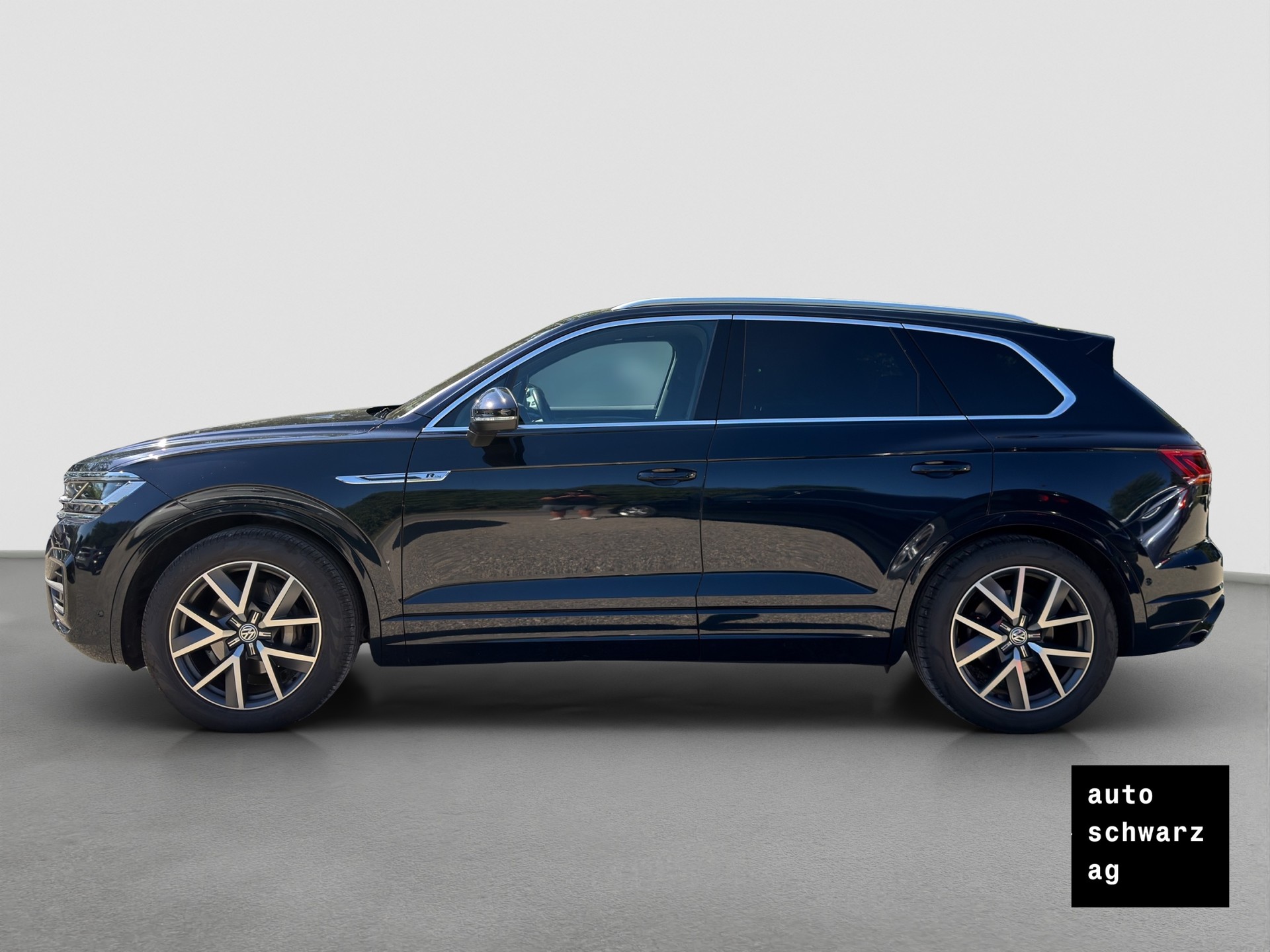VW Touareg 3.0 TDI R Line Tiptronic-image-7