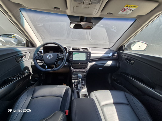 KGM-SsangYong Tivoli 1.5TGDI Tita 4WD A-image-4