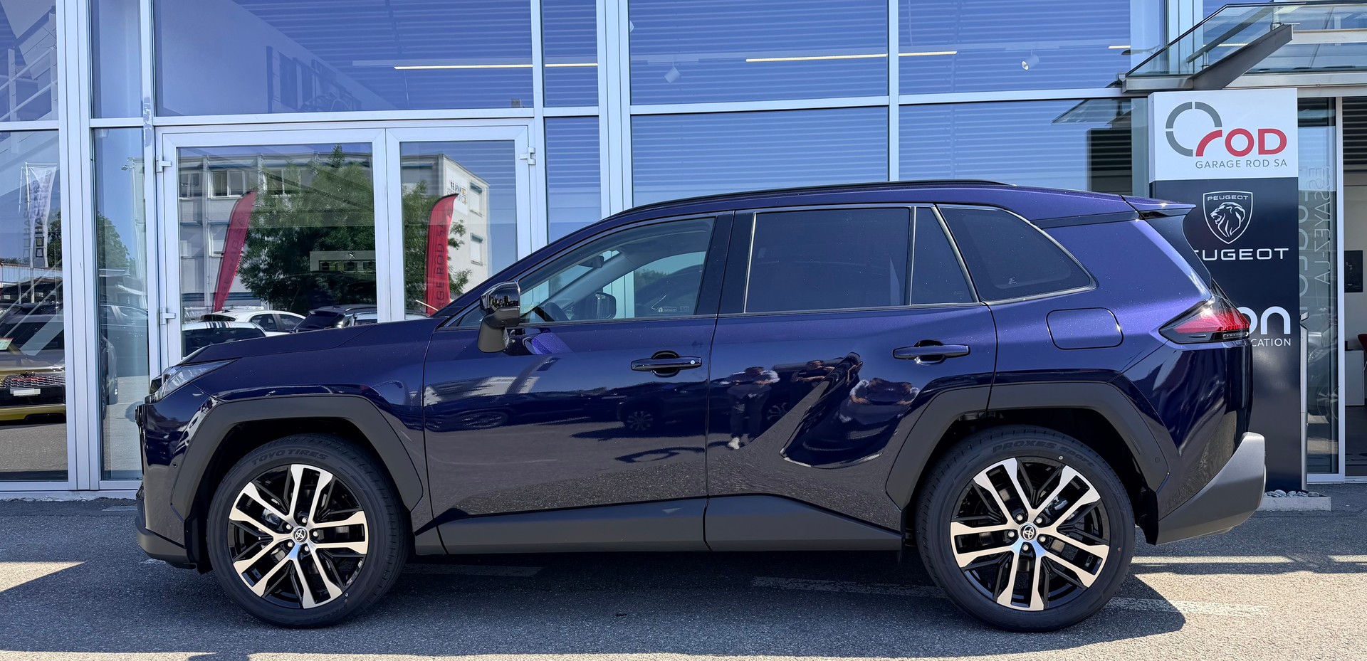 TOYOTA RAV-4 2.5 HSD Premium e-CVT AWD-image-4