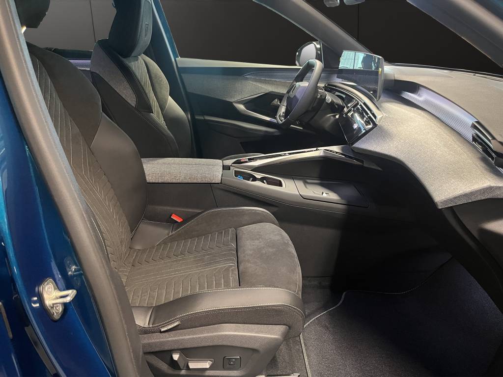 PEUGEOT 5008 145 Hybrid e-DCS6 GT-image-10